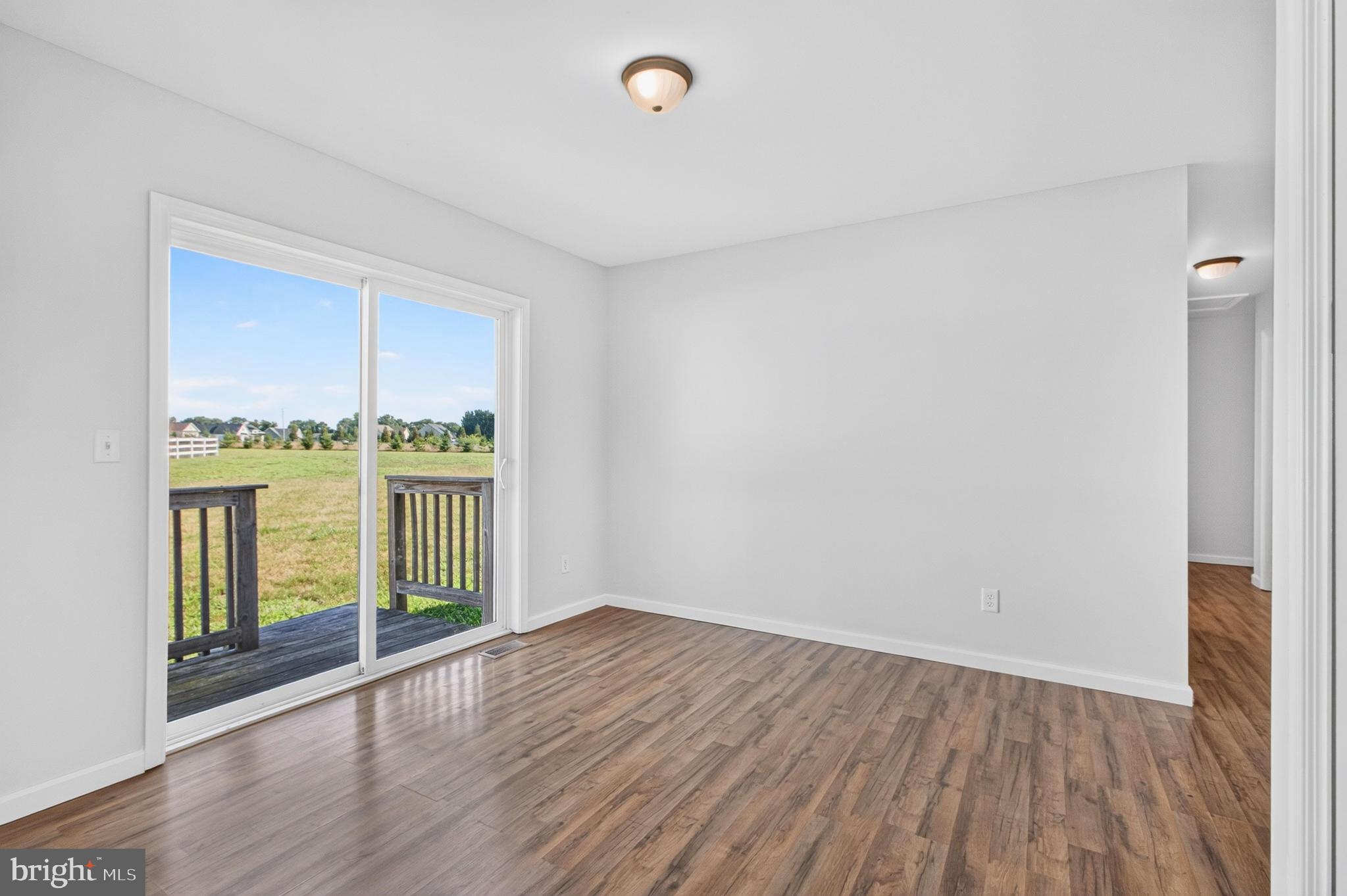 CEDAR CREEK LANDING - Residential