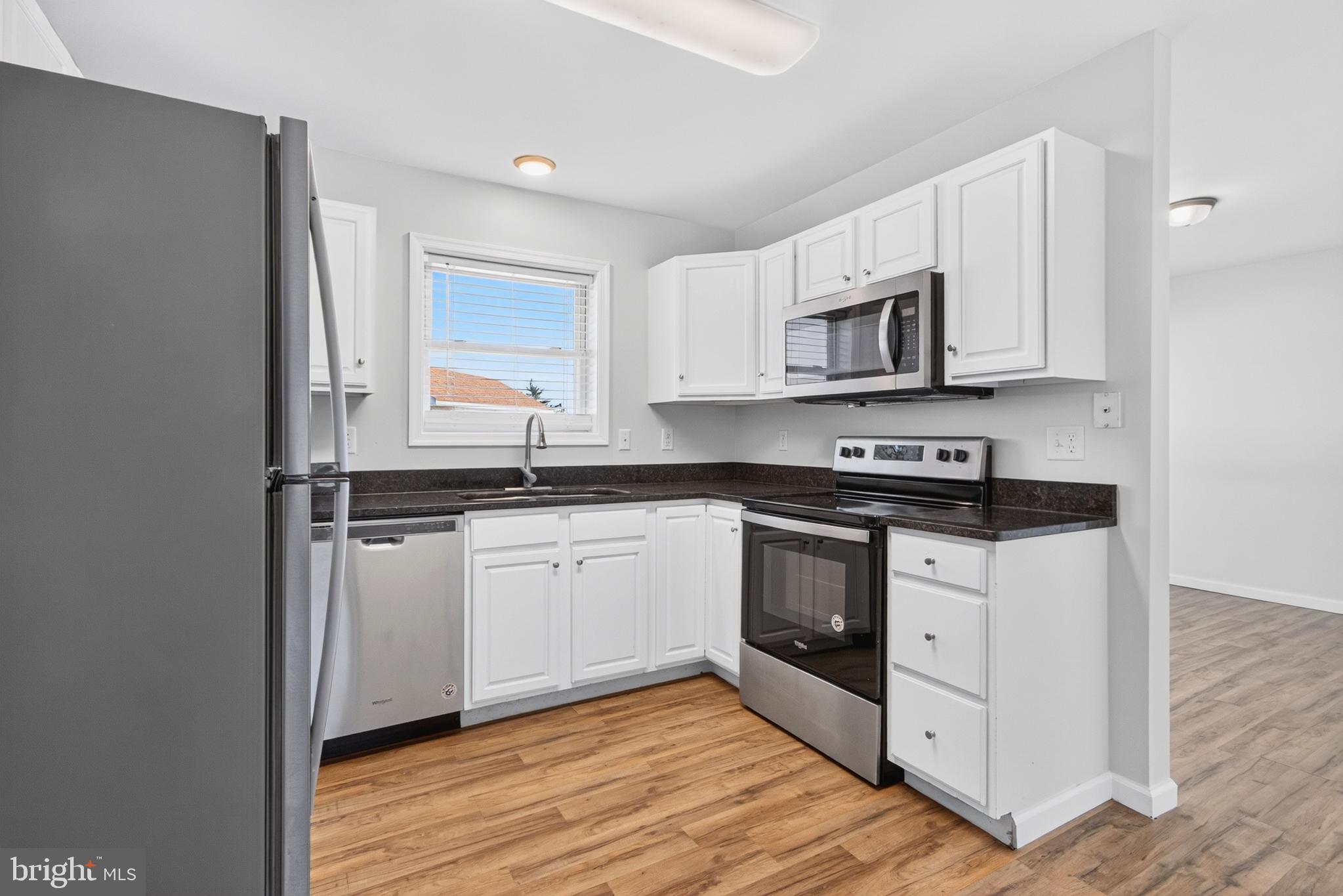 CEDAR CREEK LANDING - Residential