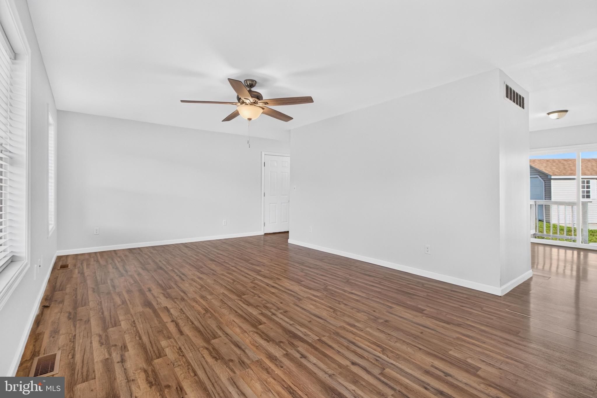 CEDAR CREEK LANDING - Residential