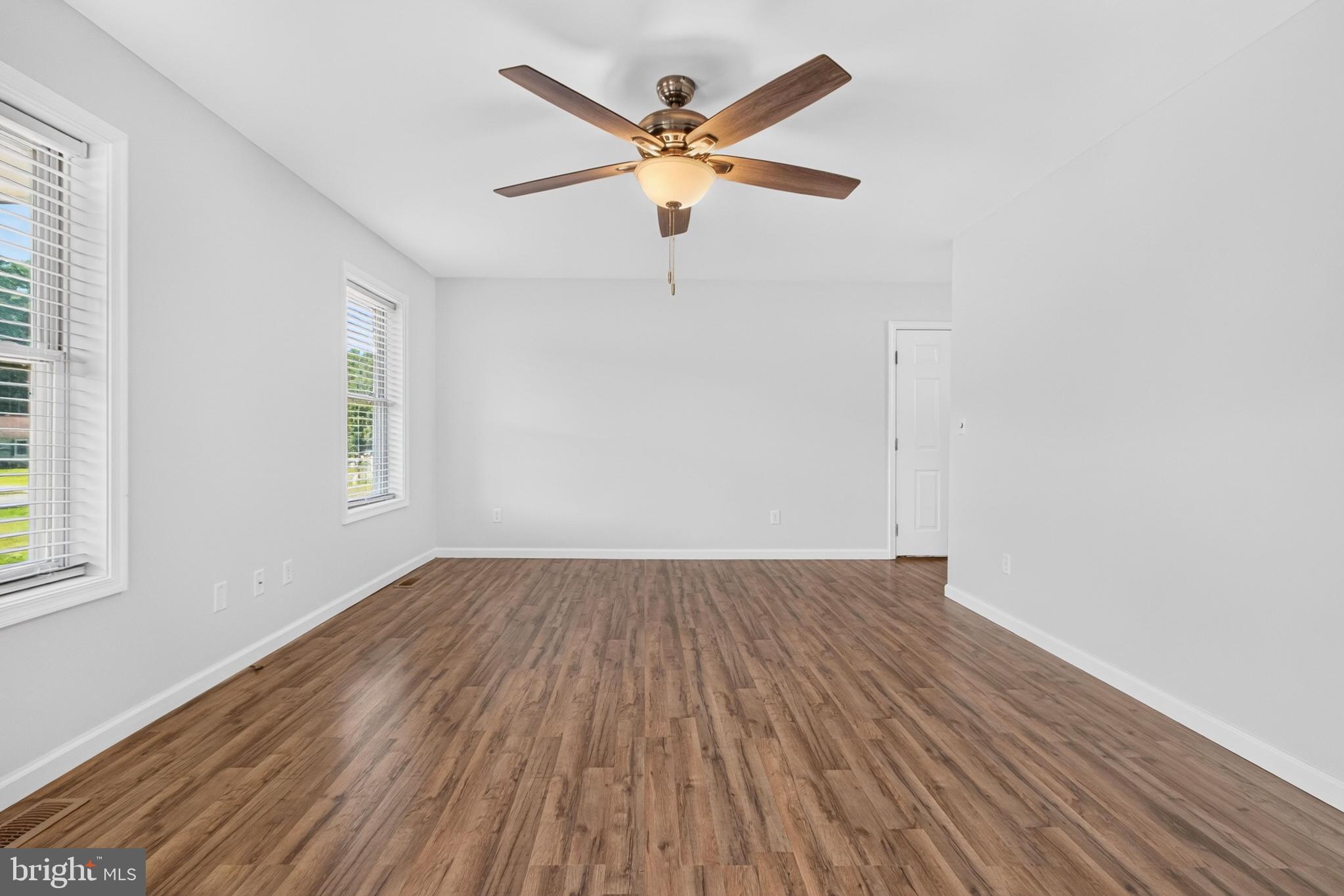 CEDAR CREEK LANDING - Residential