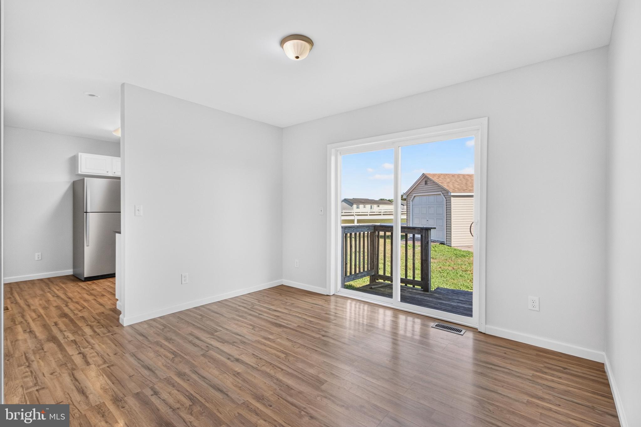 CEDAR CREEK LANDING - Residential