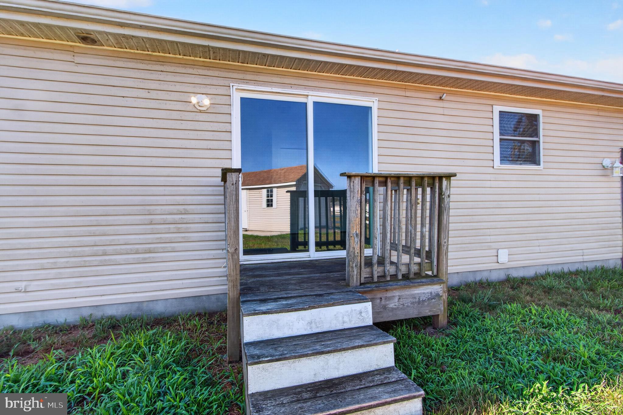 CEDAR CREEK LANDING - Residential