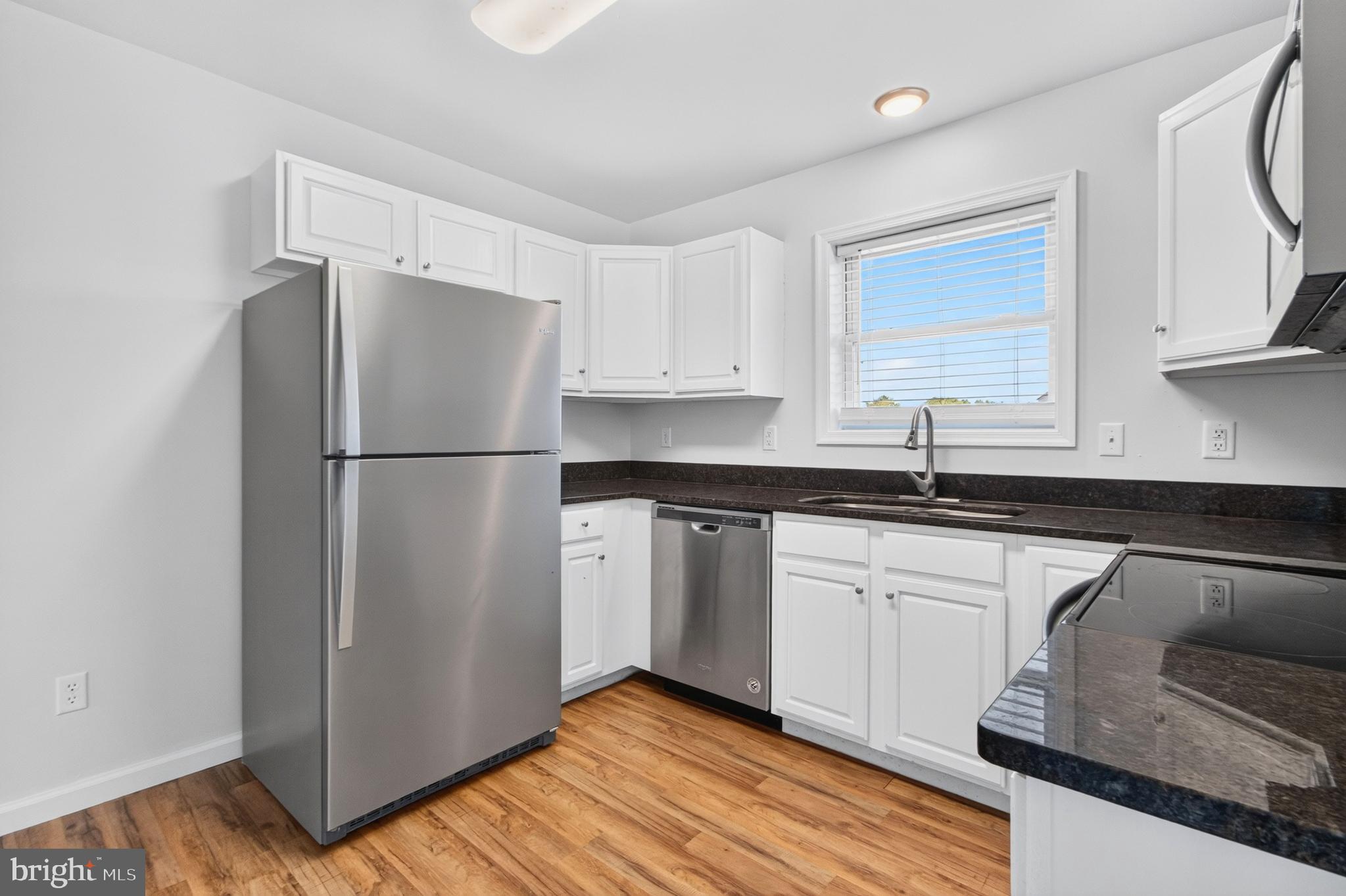 CEDAR CREEK LANDING - Residential