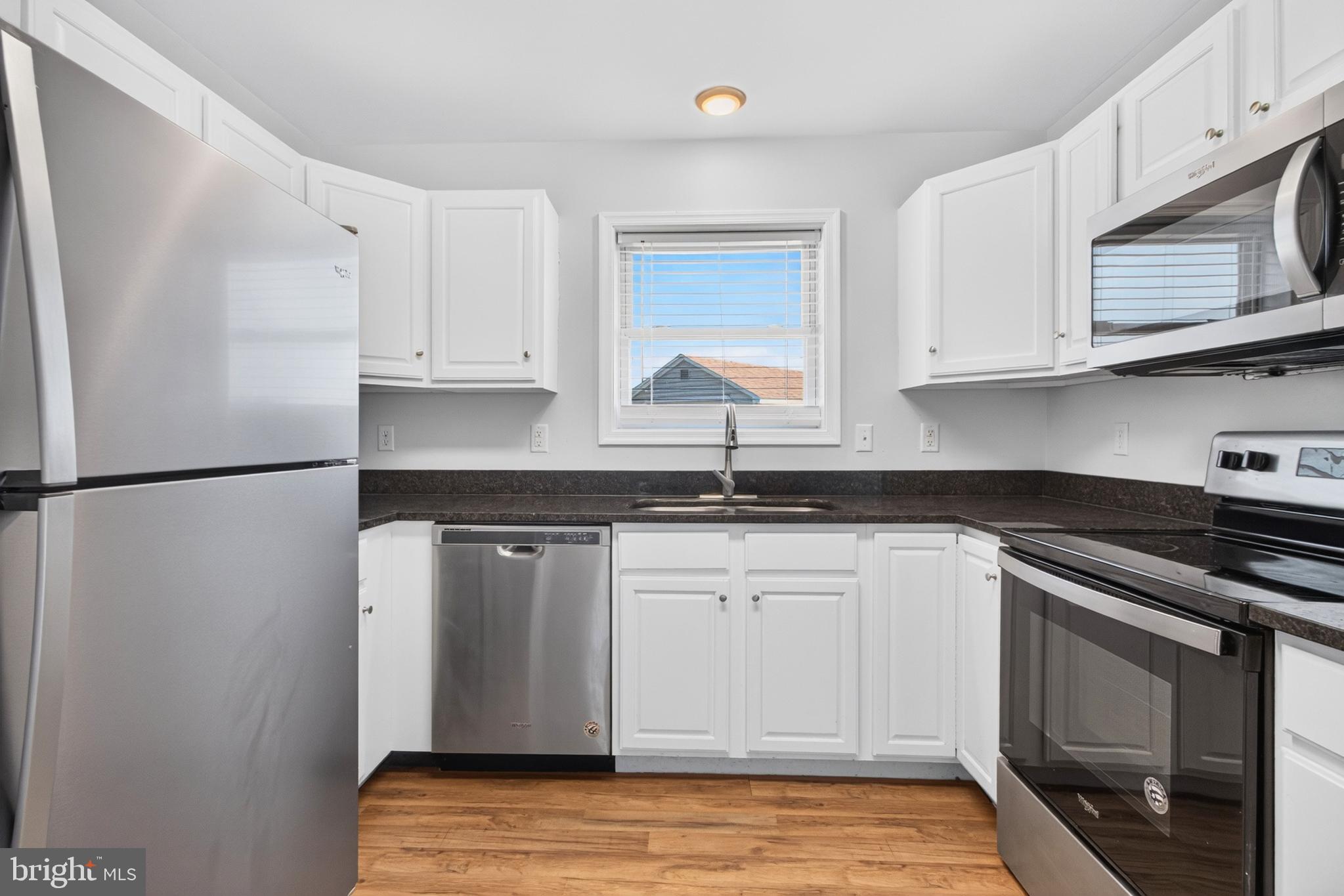CEDAR CREEK LANDING - Residential