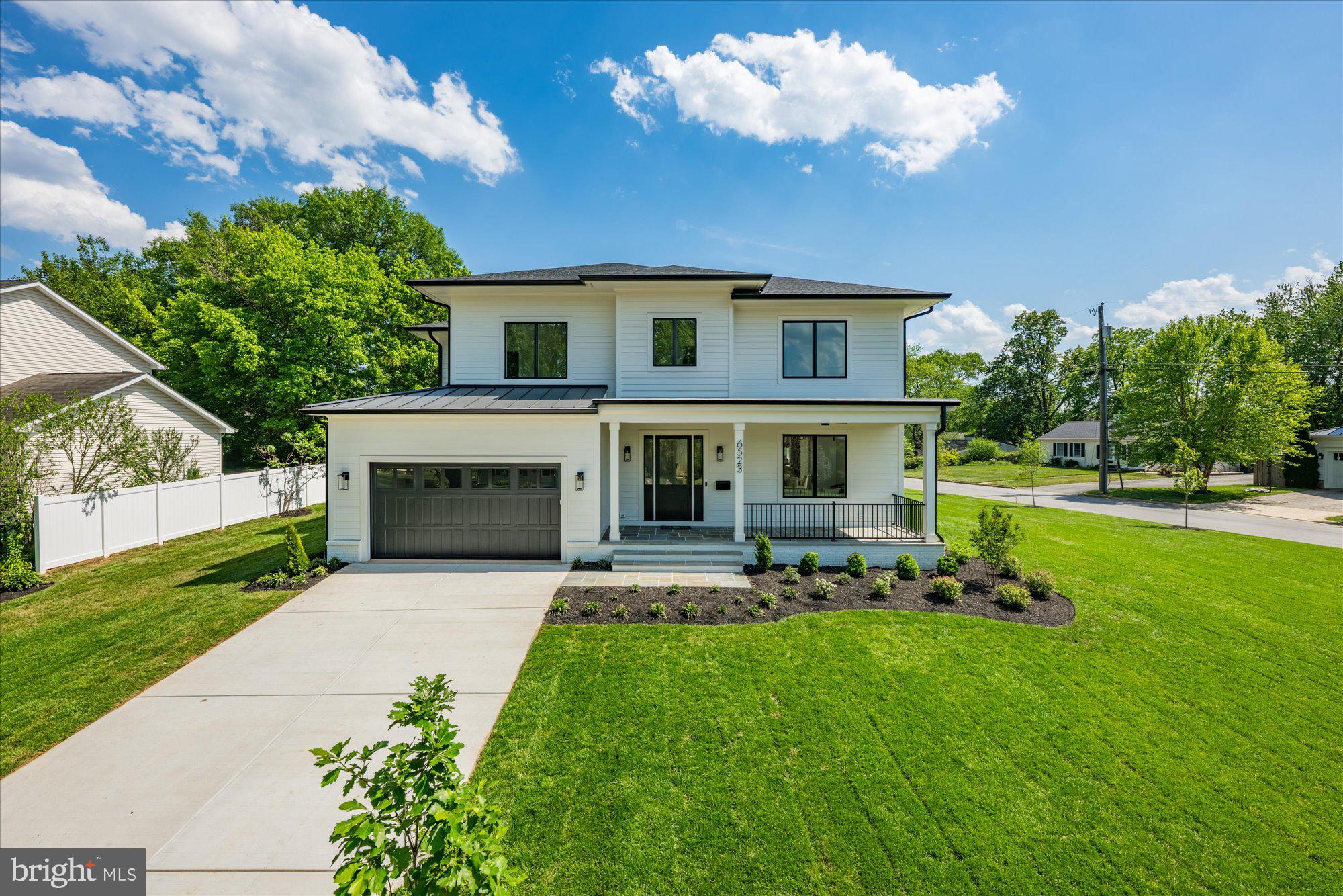 CHURCHILL - Residential