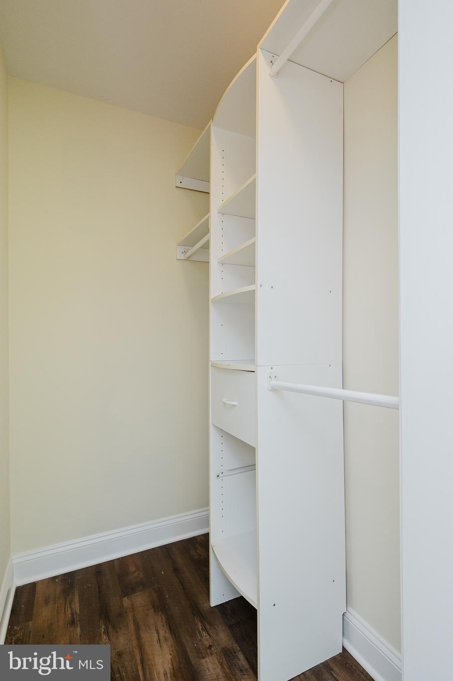 LINTHICUM - Residential