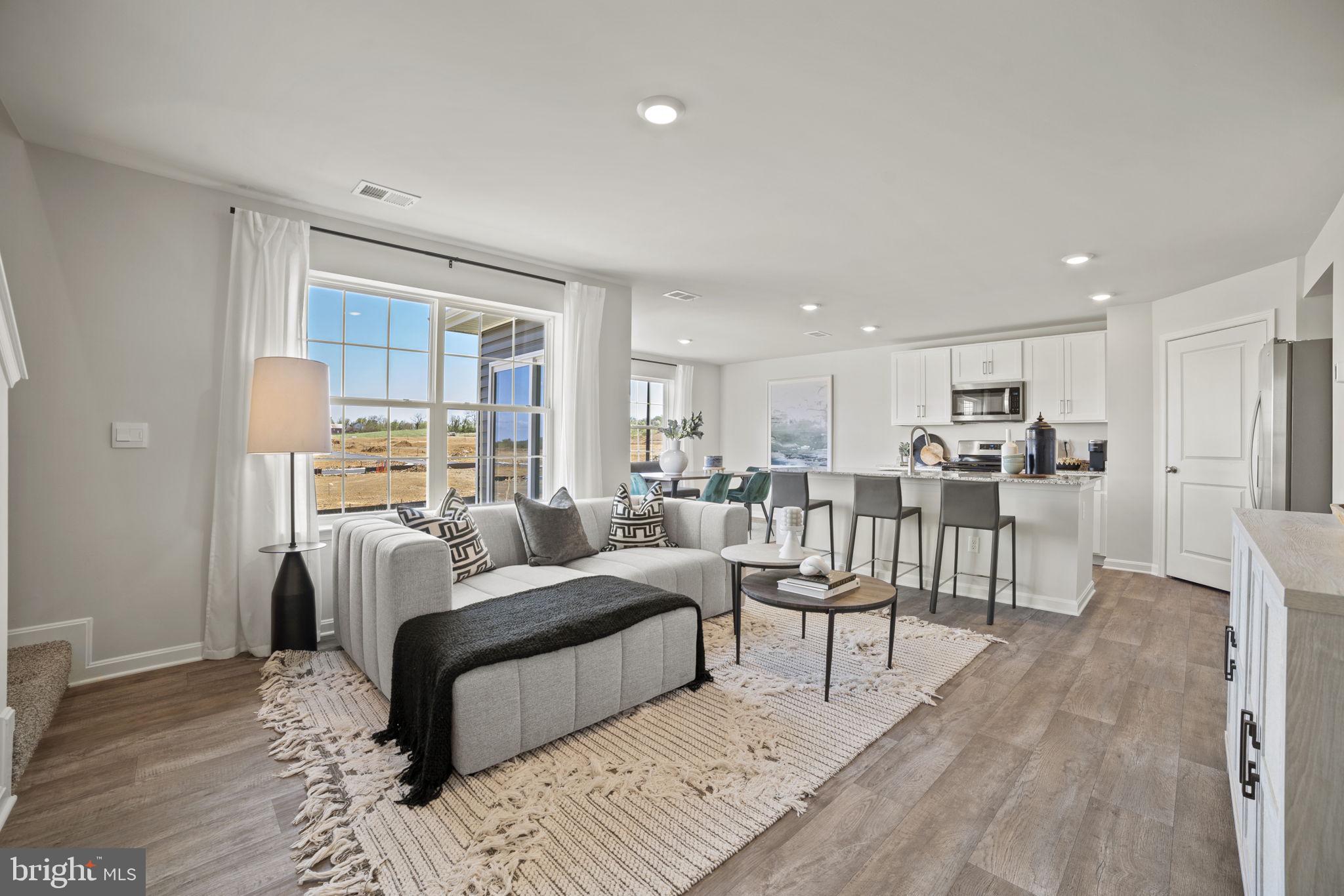 RETREAT AT WINDING CREEK - Residential