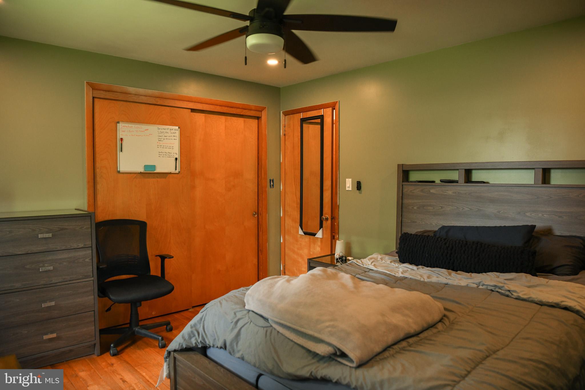 OAKWOOD PARK - Residential