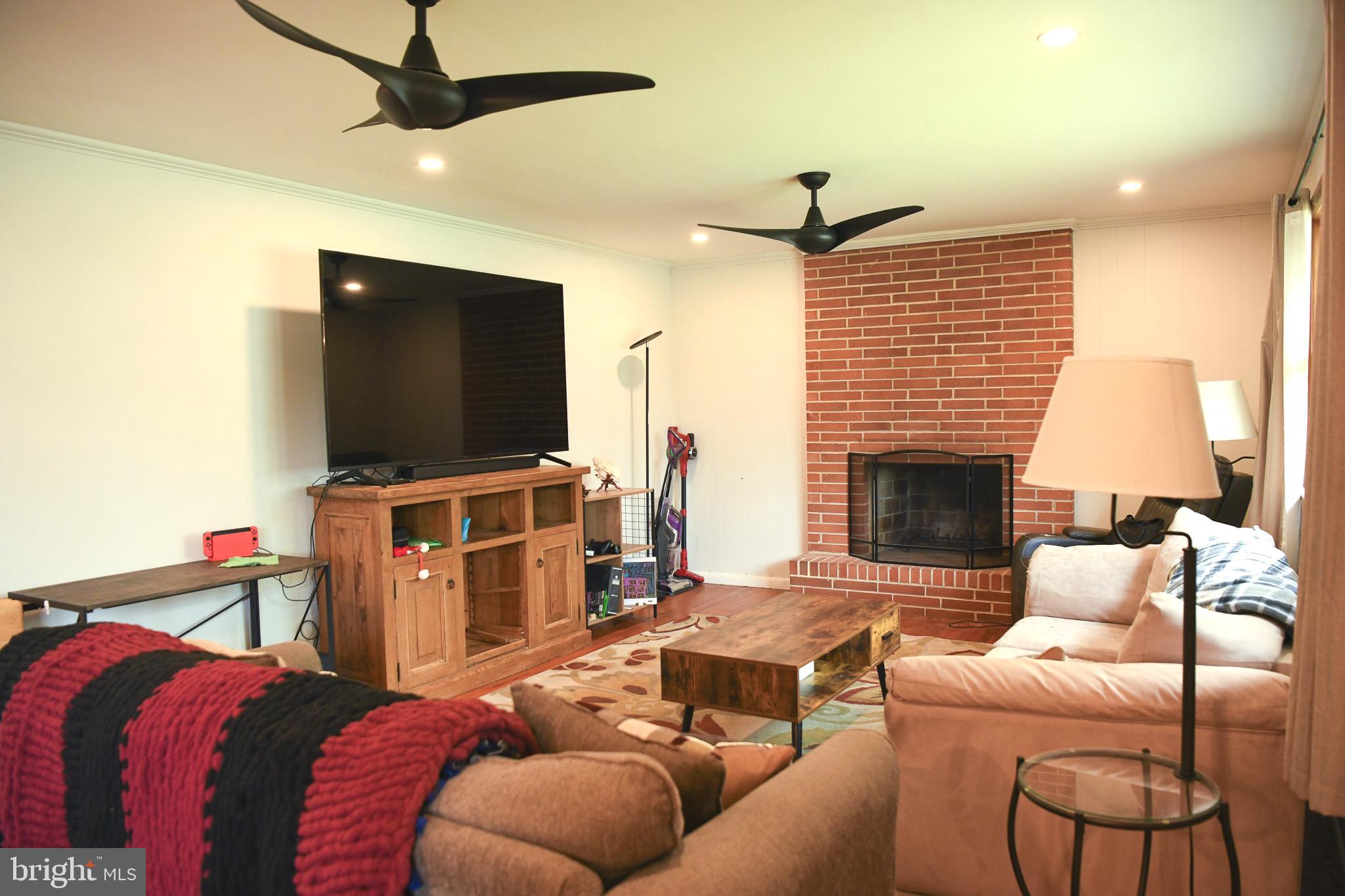 OAKWOOD PARK - Residential