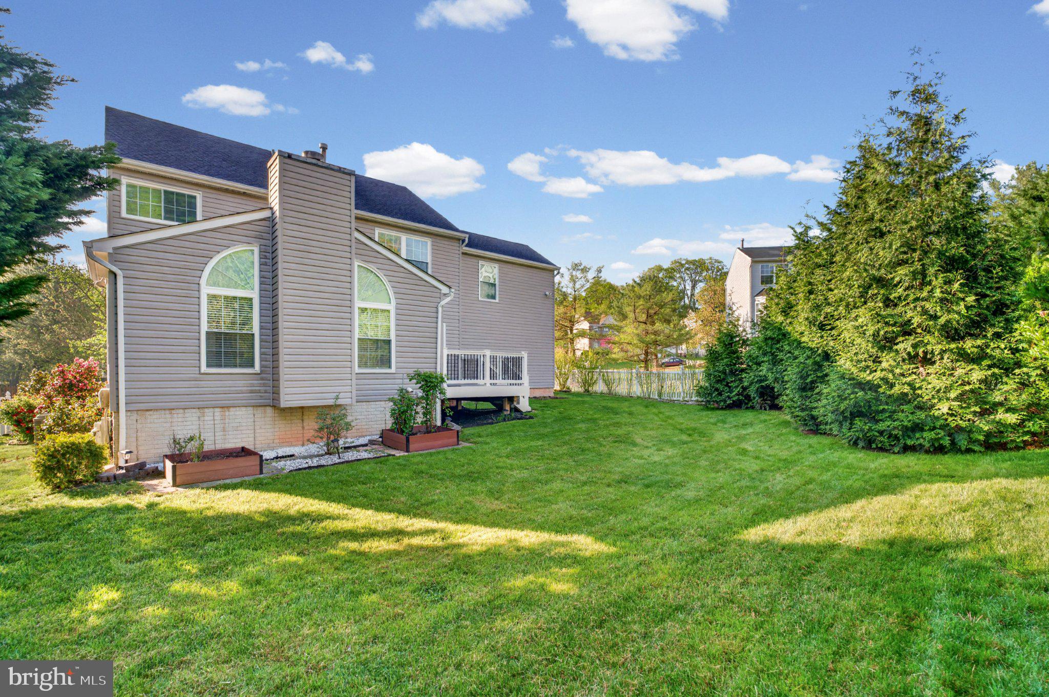 WOODLAND RUN - Residential