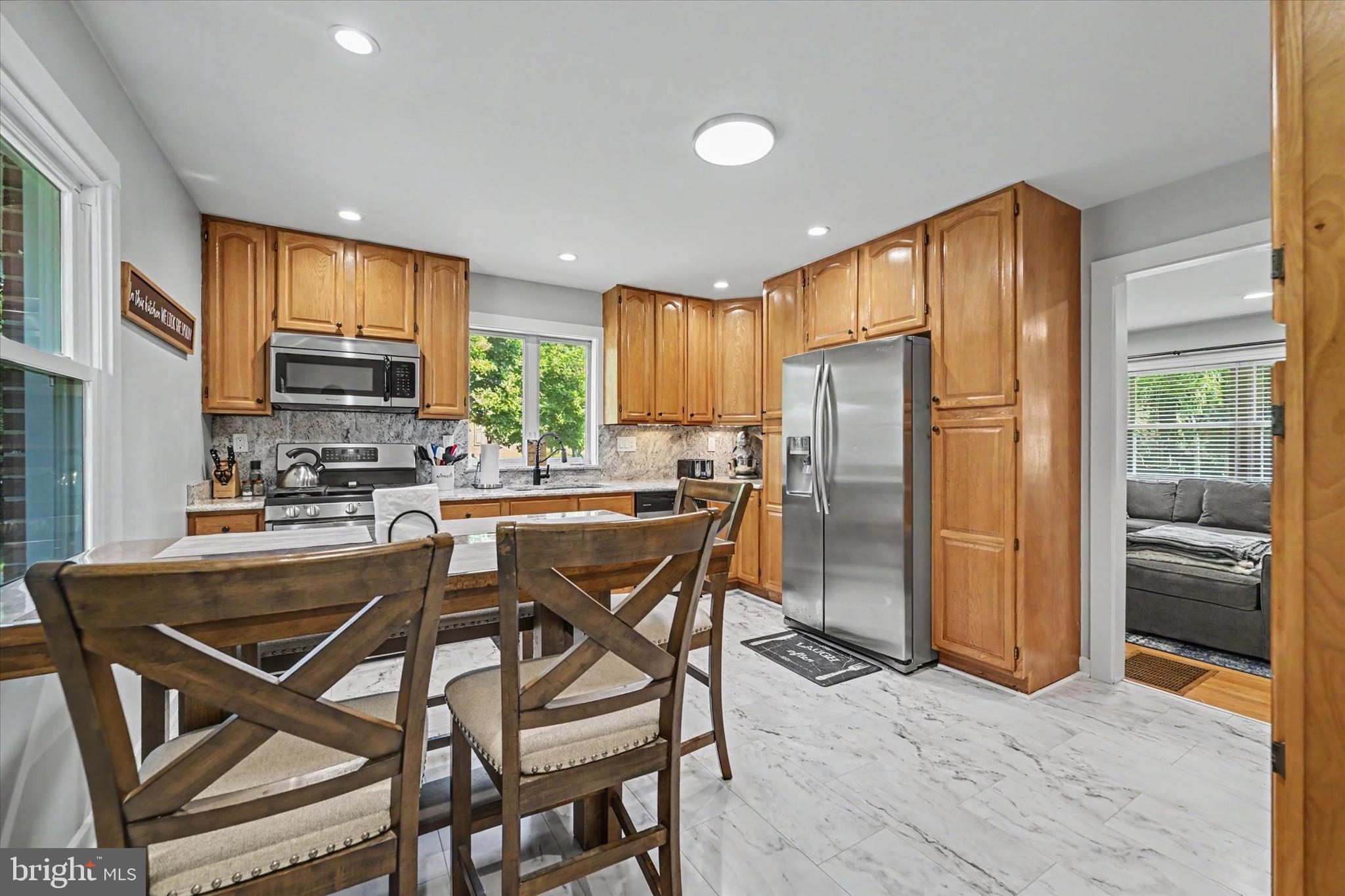 DARWIN HEIGHTS - Residential
