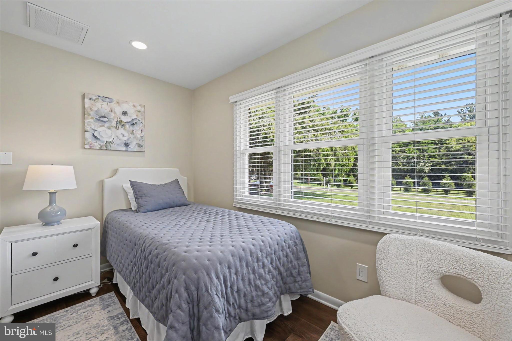 DARWIN HEIGHTS - Residential