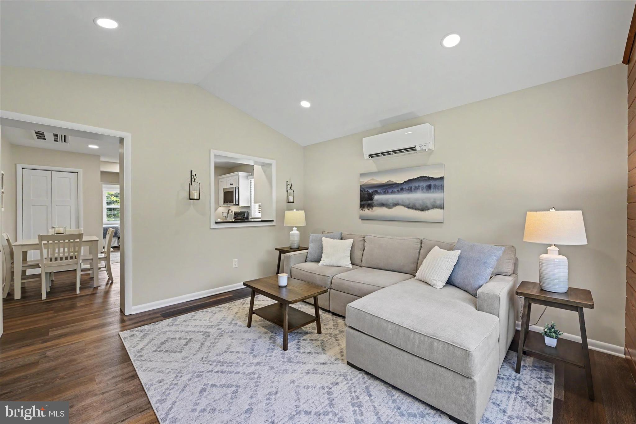 DARWIN HEIGHTS - Residential