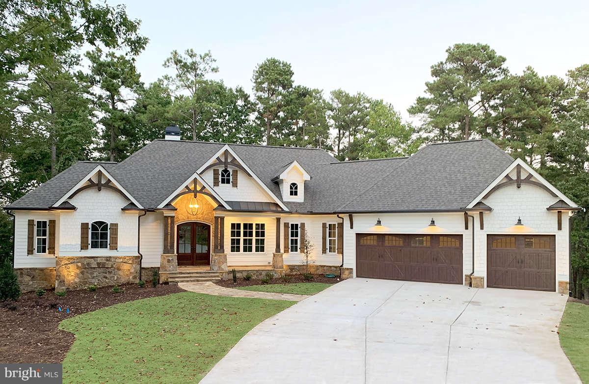 MIDDLETOWN - Residential