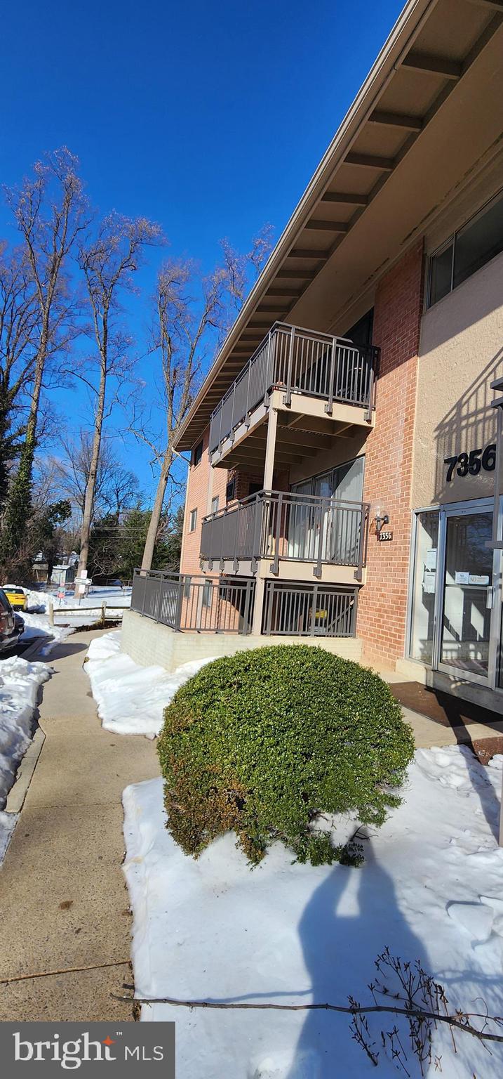TIMBERLANE VILLAGE GARDEN CONDOMINIUMS - Residential