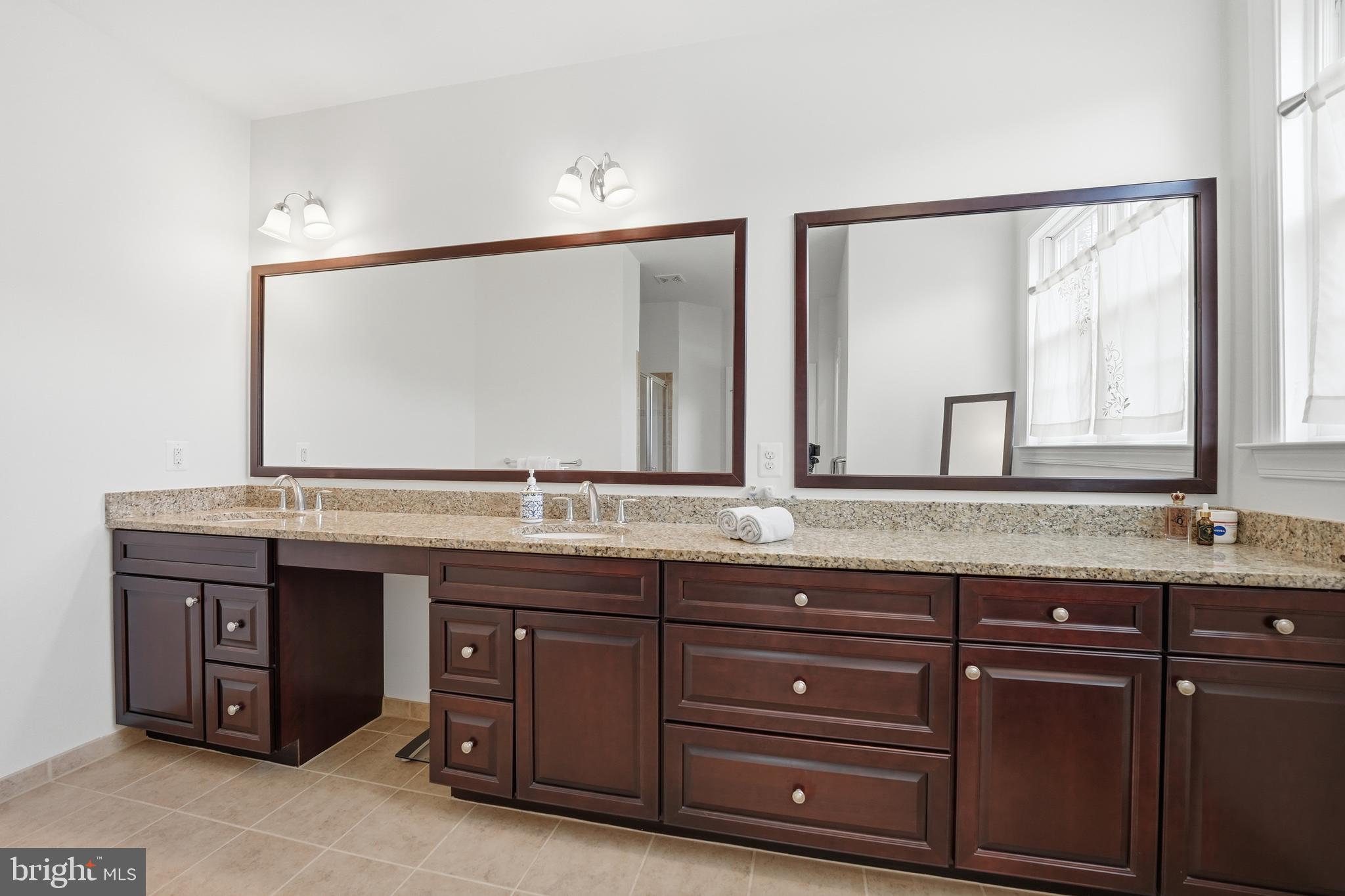 DOMINION VALLEY COUNTRY CLUB - Residential