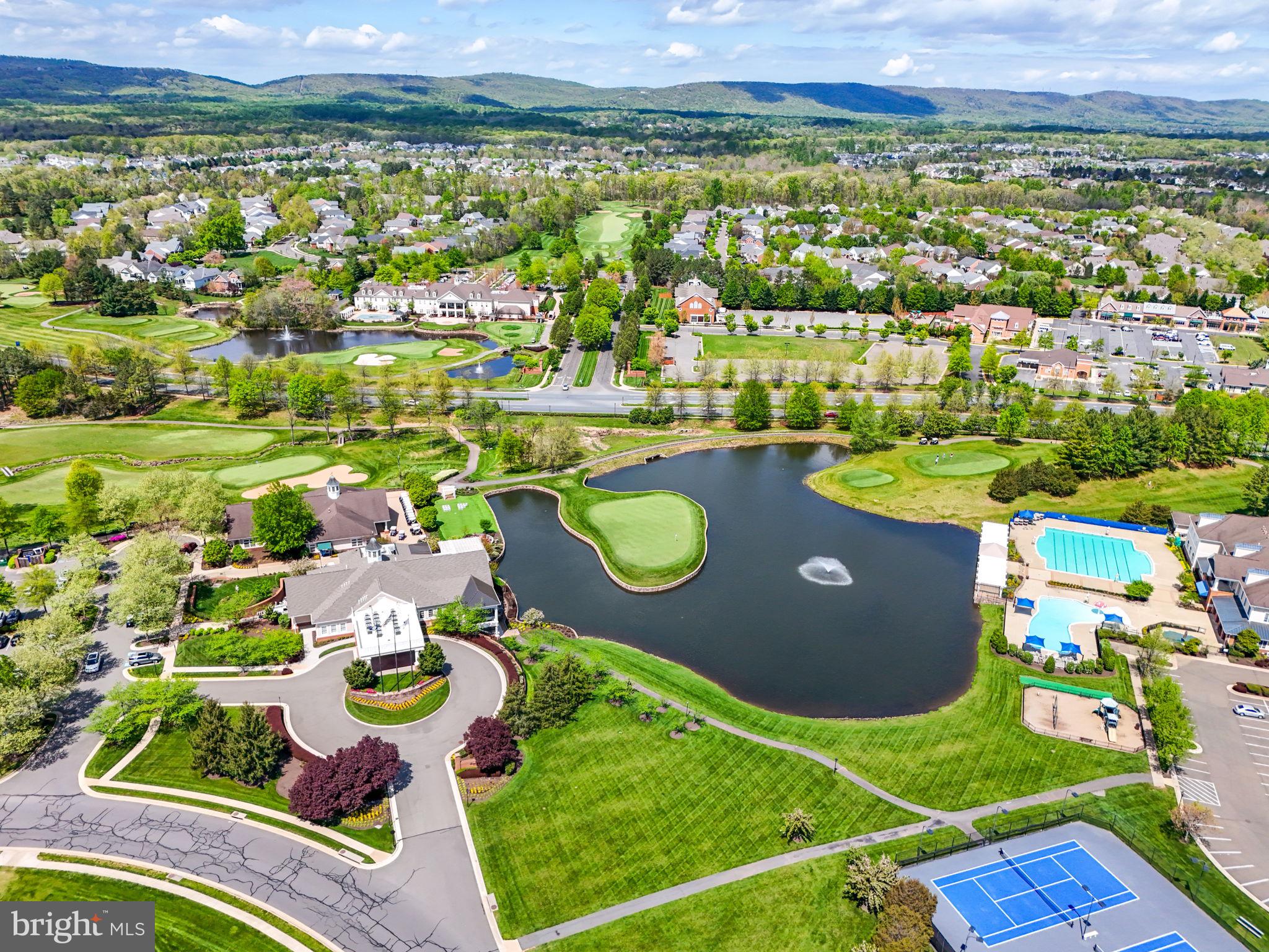 DOMINION VALLEY COUNTRY CLUB - Residential