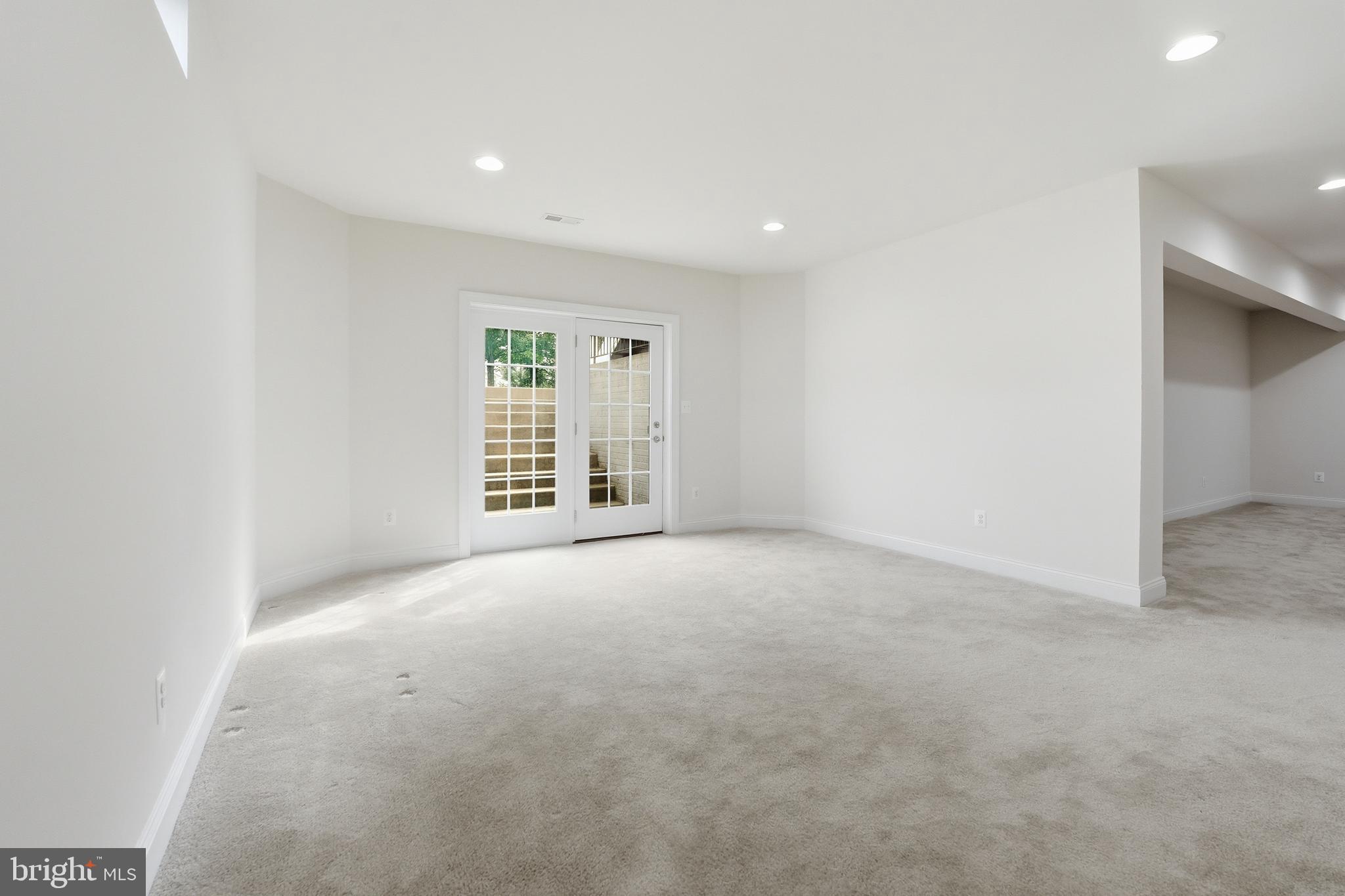 DOMINION VALLEY COUNTRY CLUB - Residential