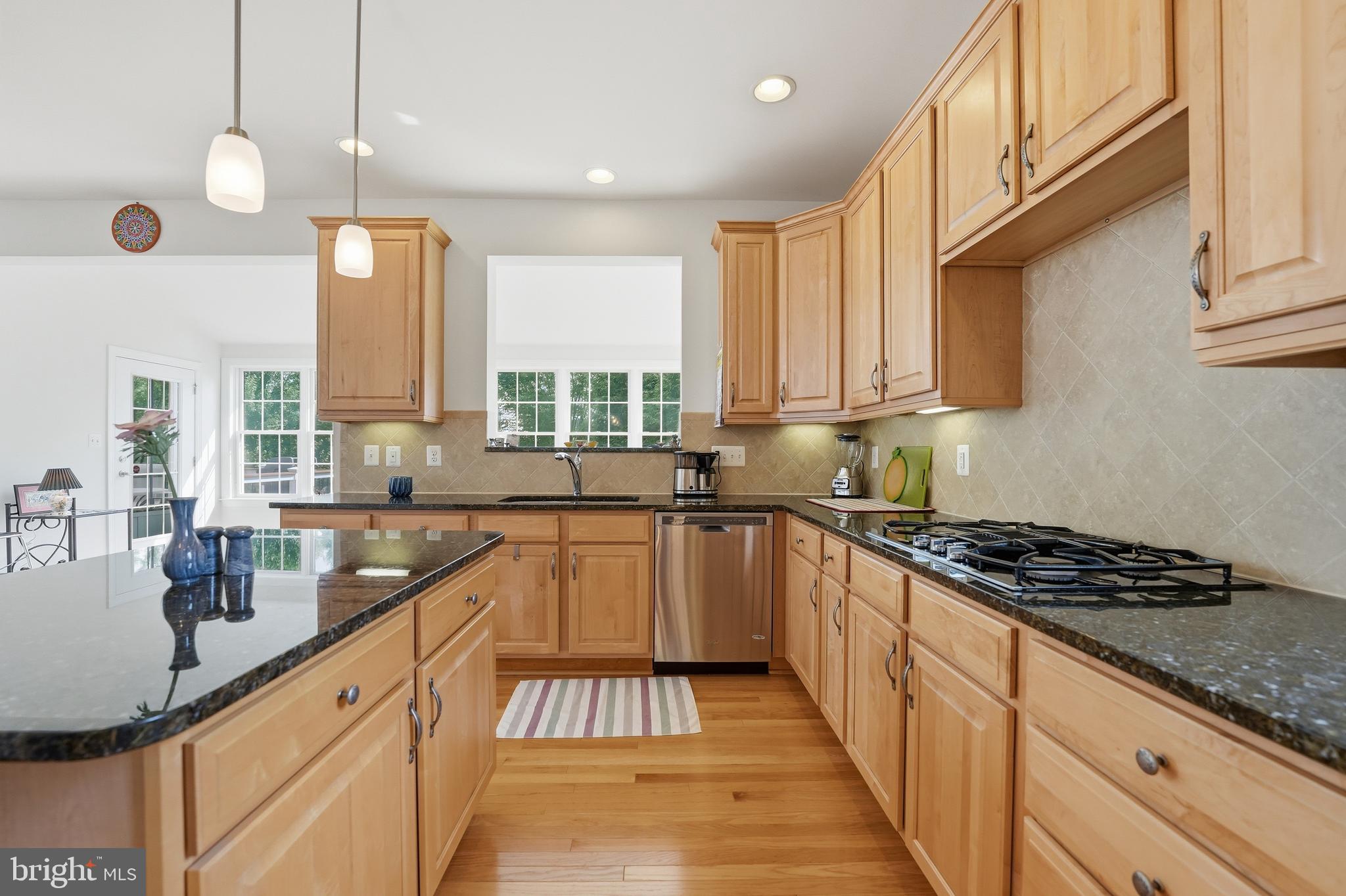 DOMINION VALLEY COUNTRY CLUB - Residential