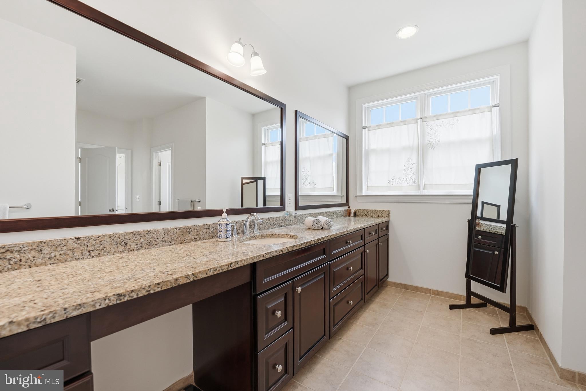 DOMINION VALLEY COUNTRY CLUB - Residential