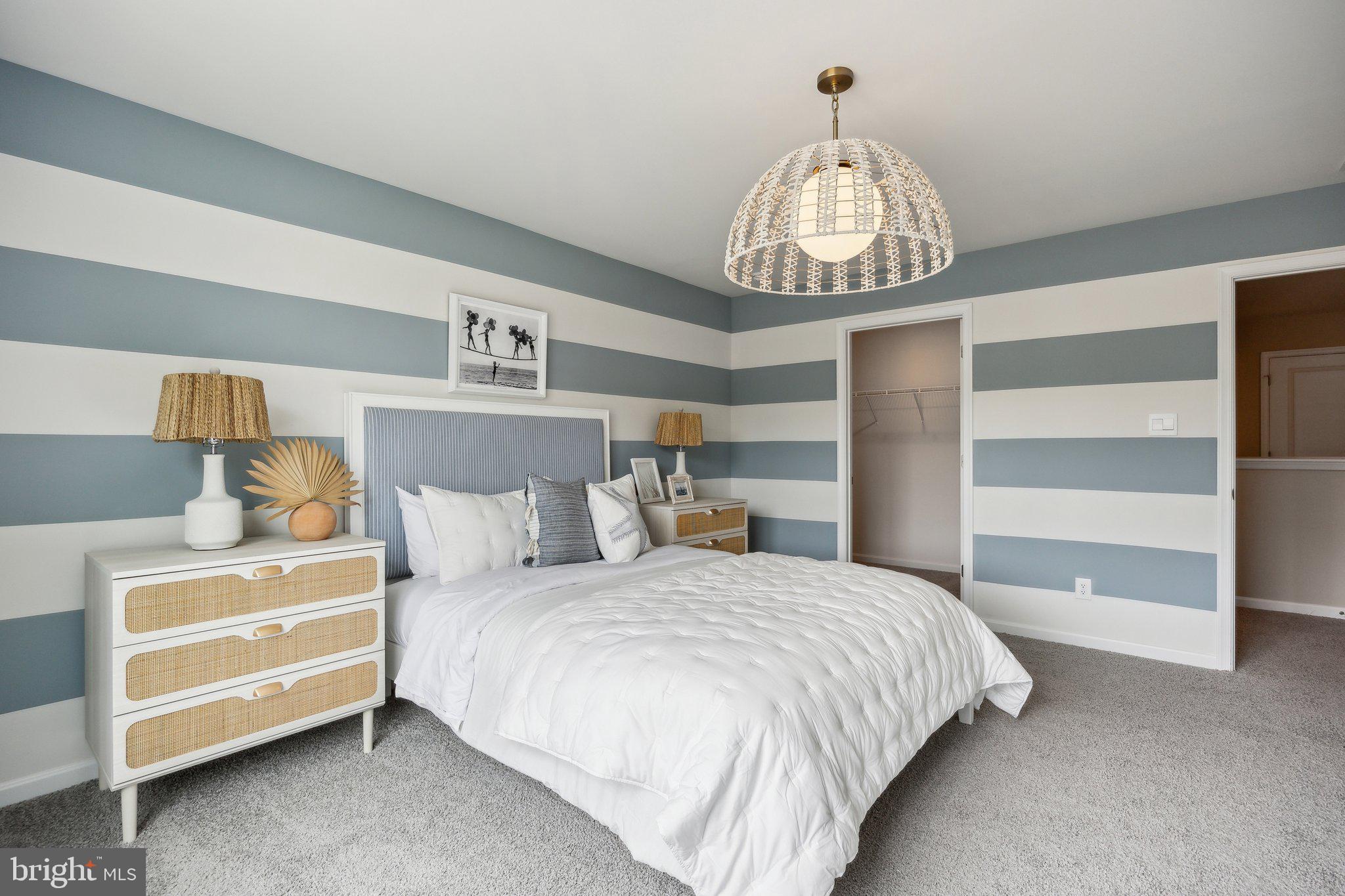 LADYSMITH VILLAGE - Residential