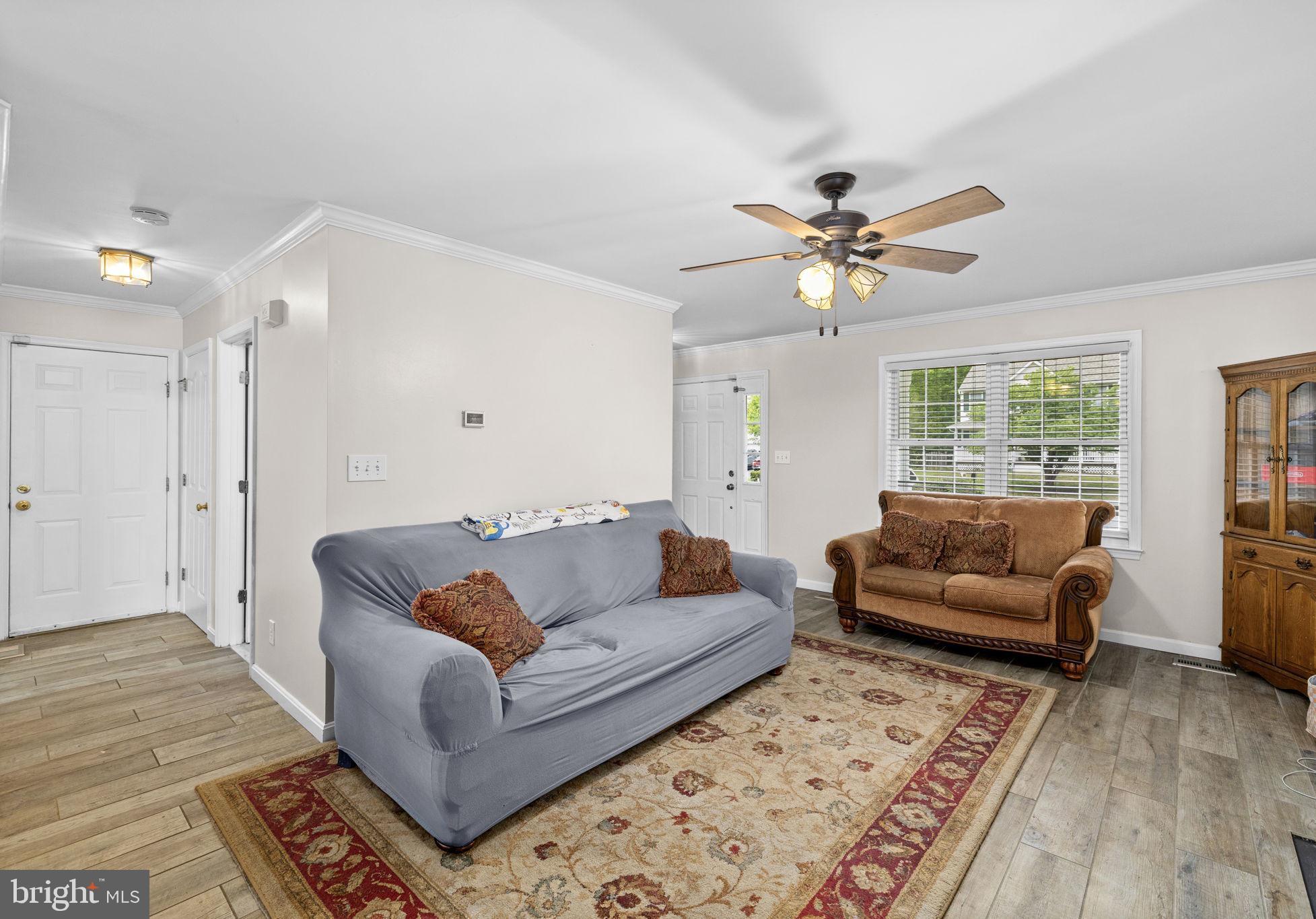 SOUTH OAKS - Residential