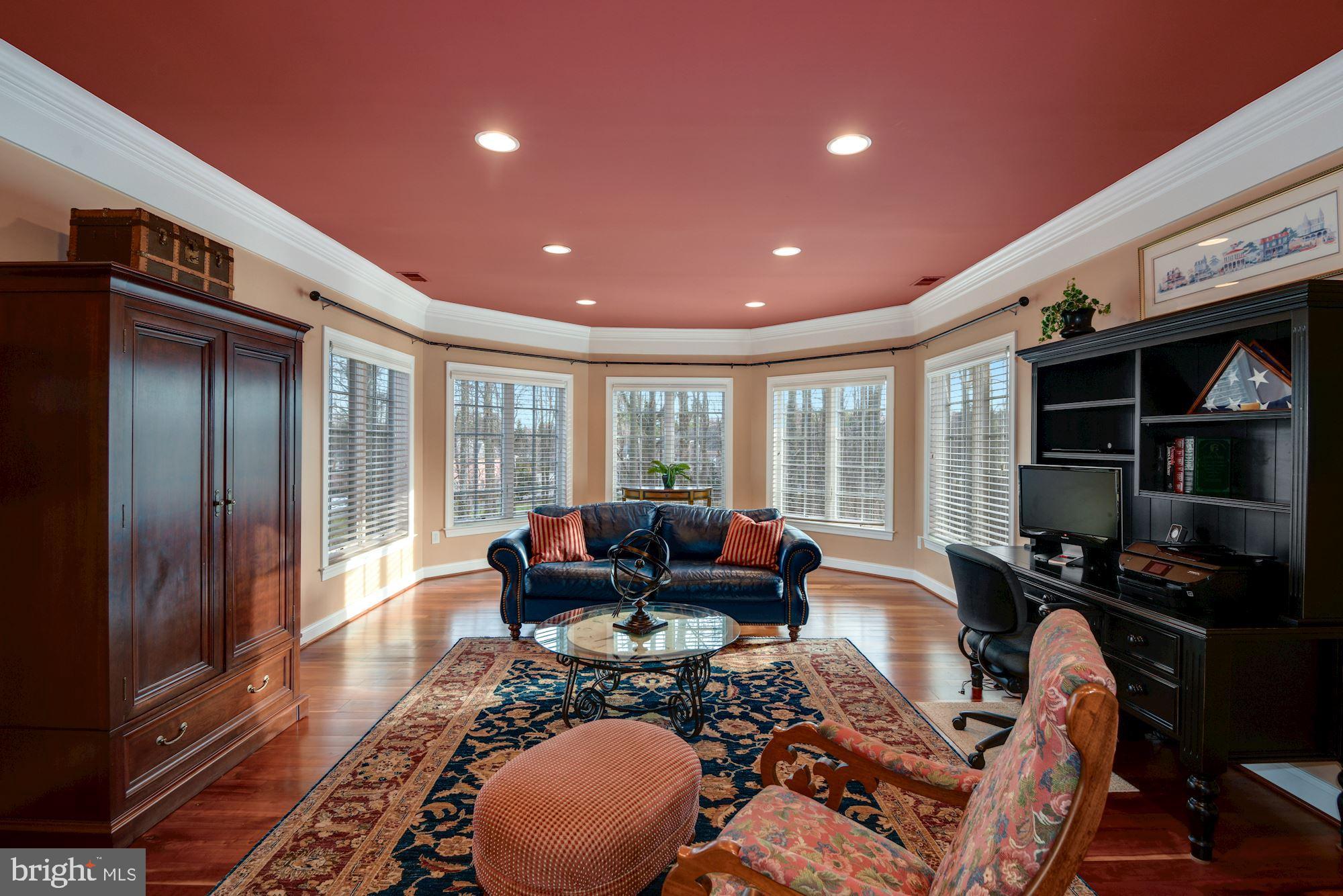 PINDELL WOODS - Residential