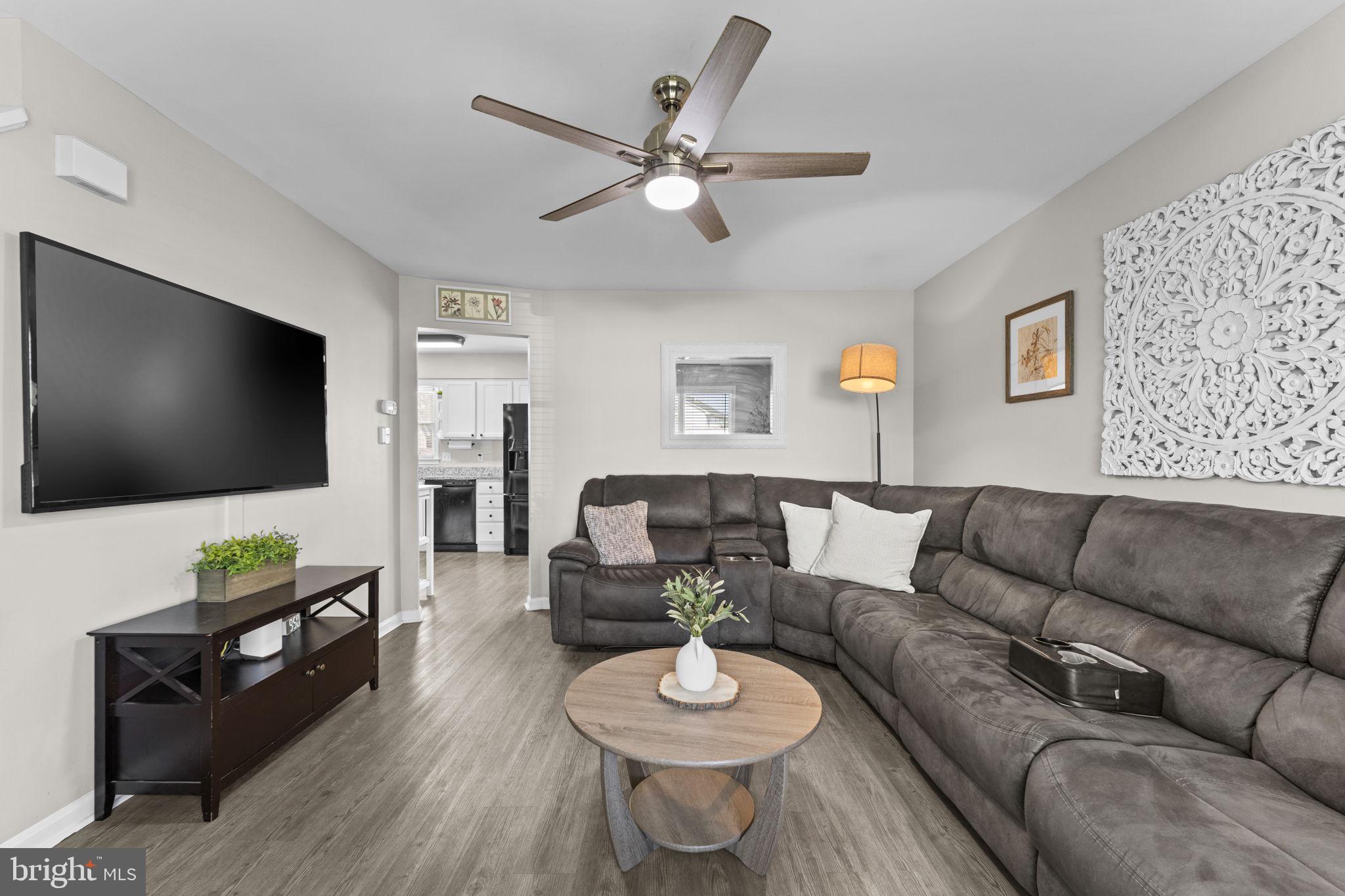 MEADFIELD - Residential