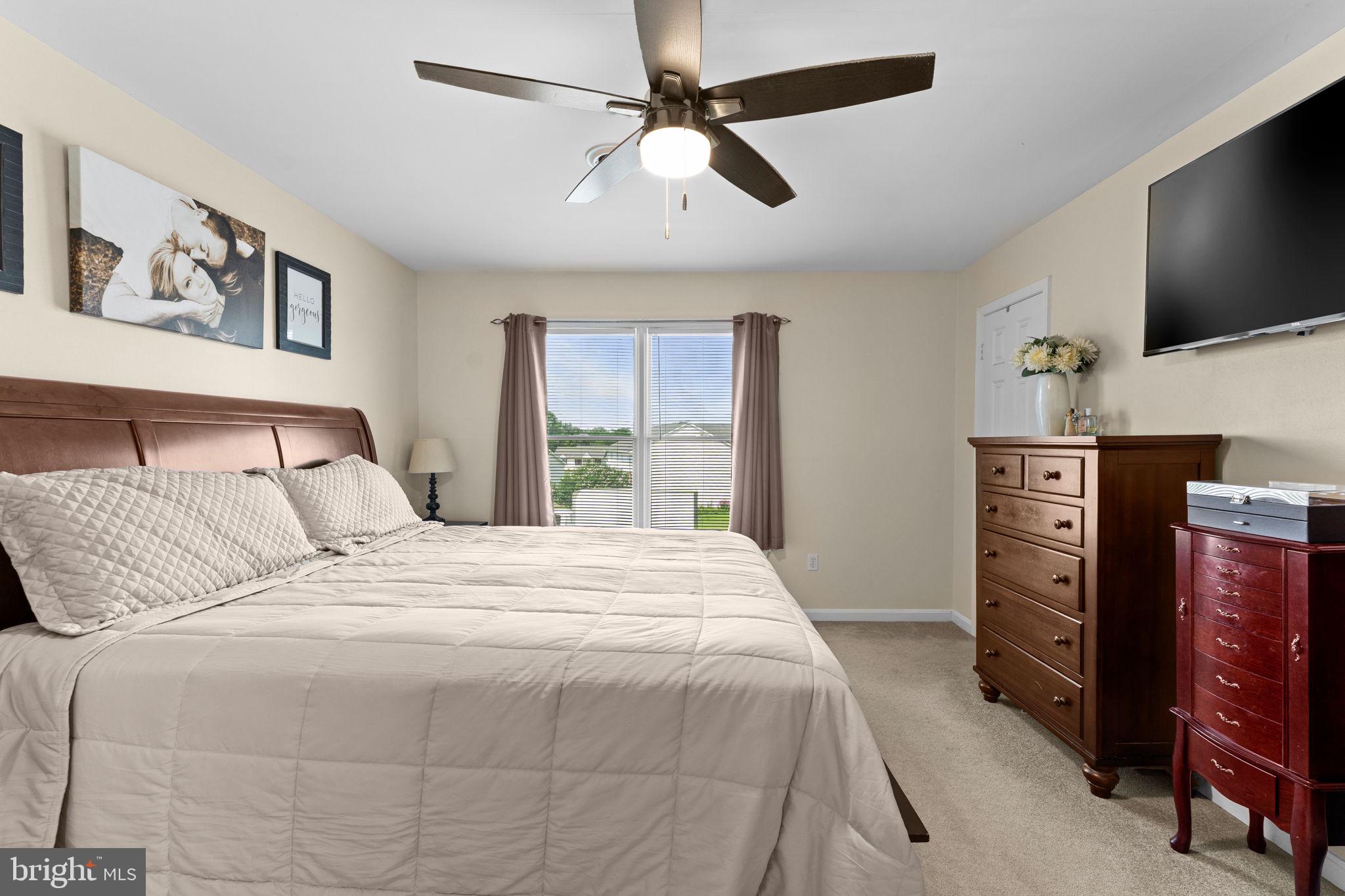 MEADFIELD - Residential