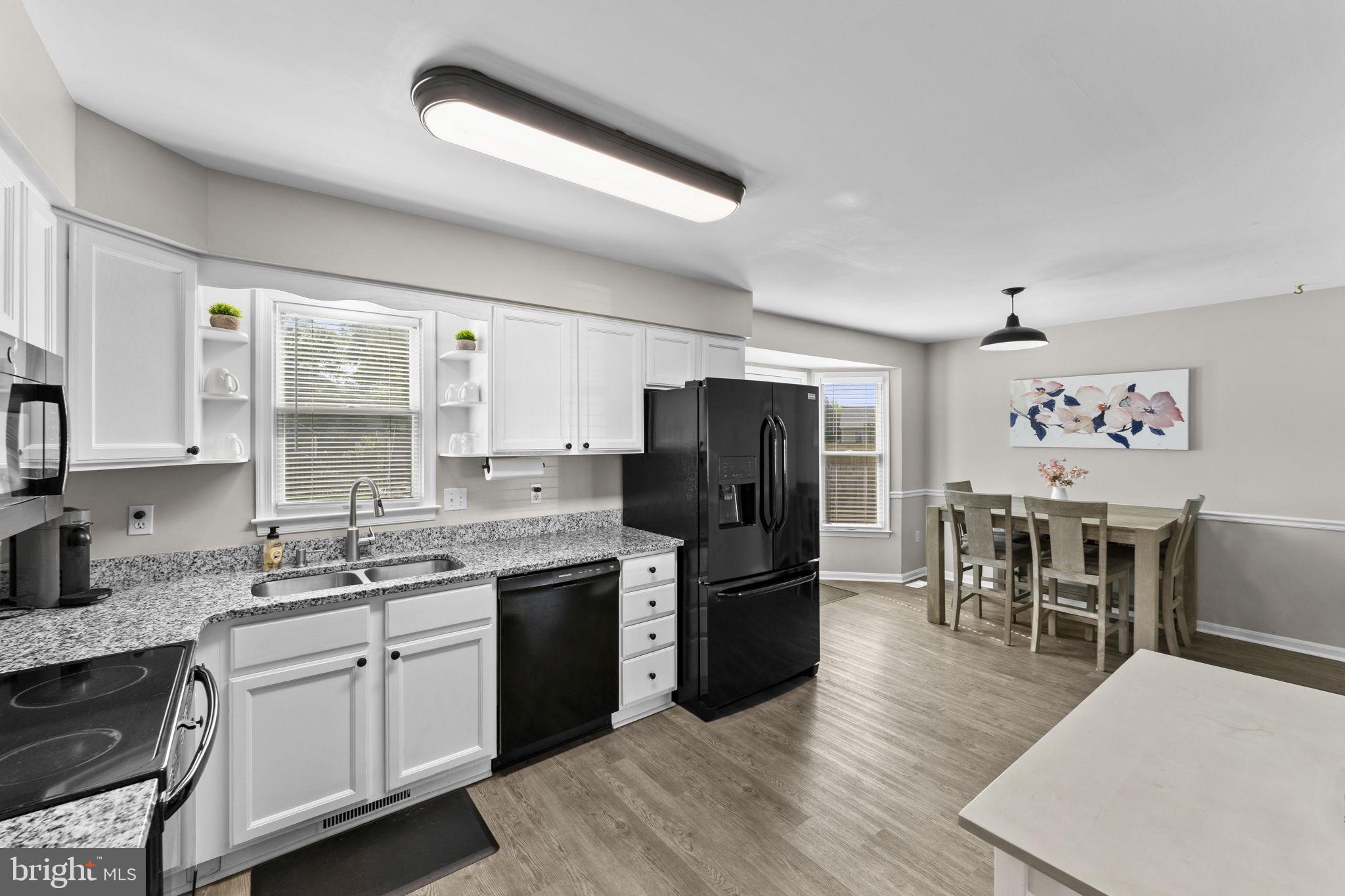MEADFIELD - Residential