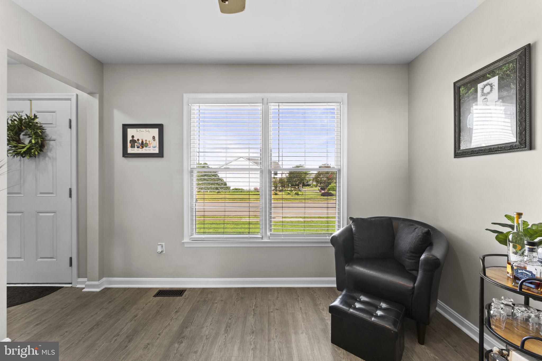 MEADFIELD - Residential