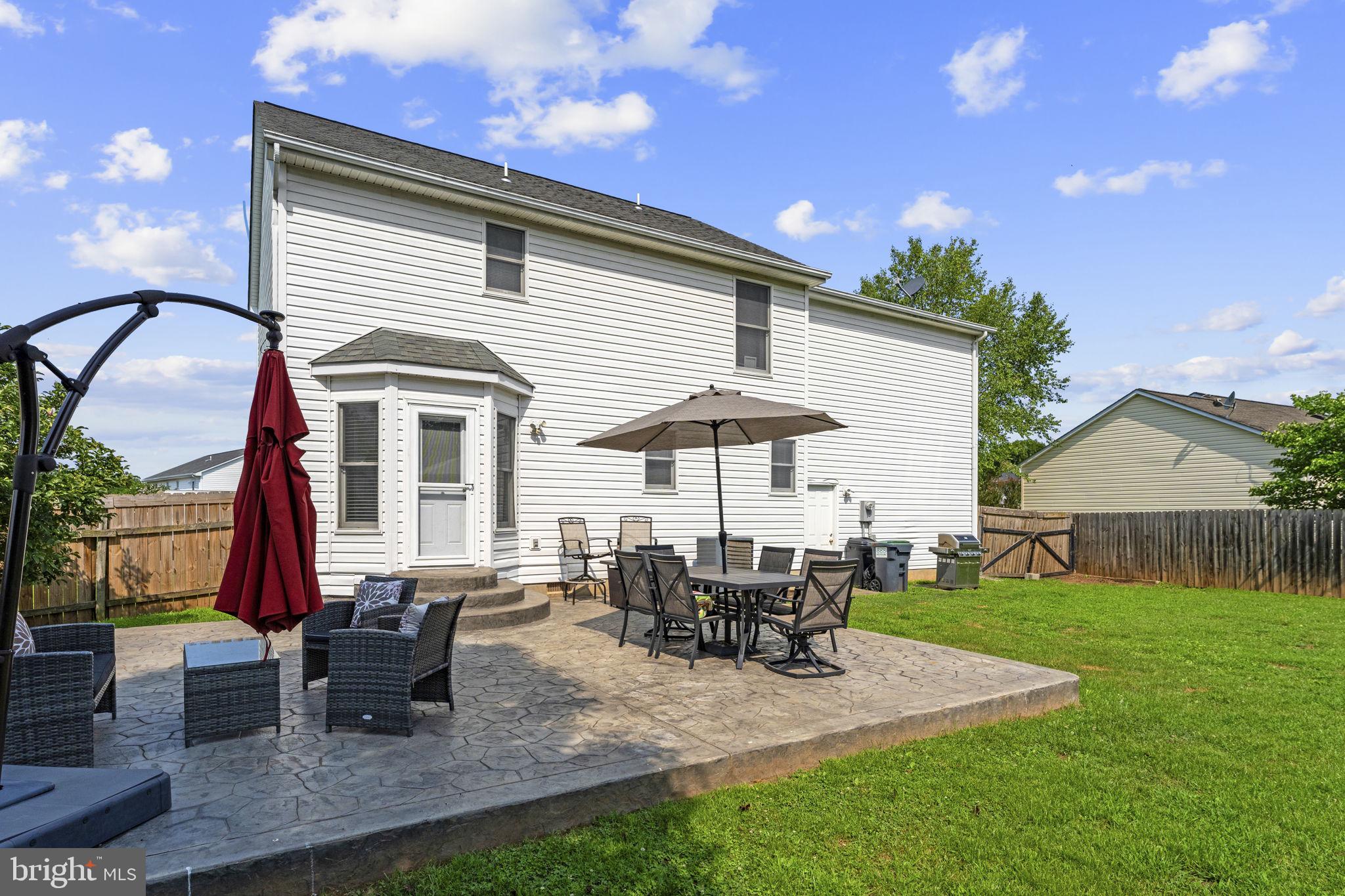 MEADFIELD - Residential