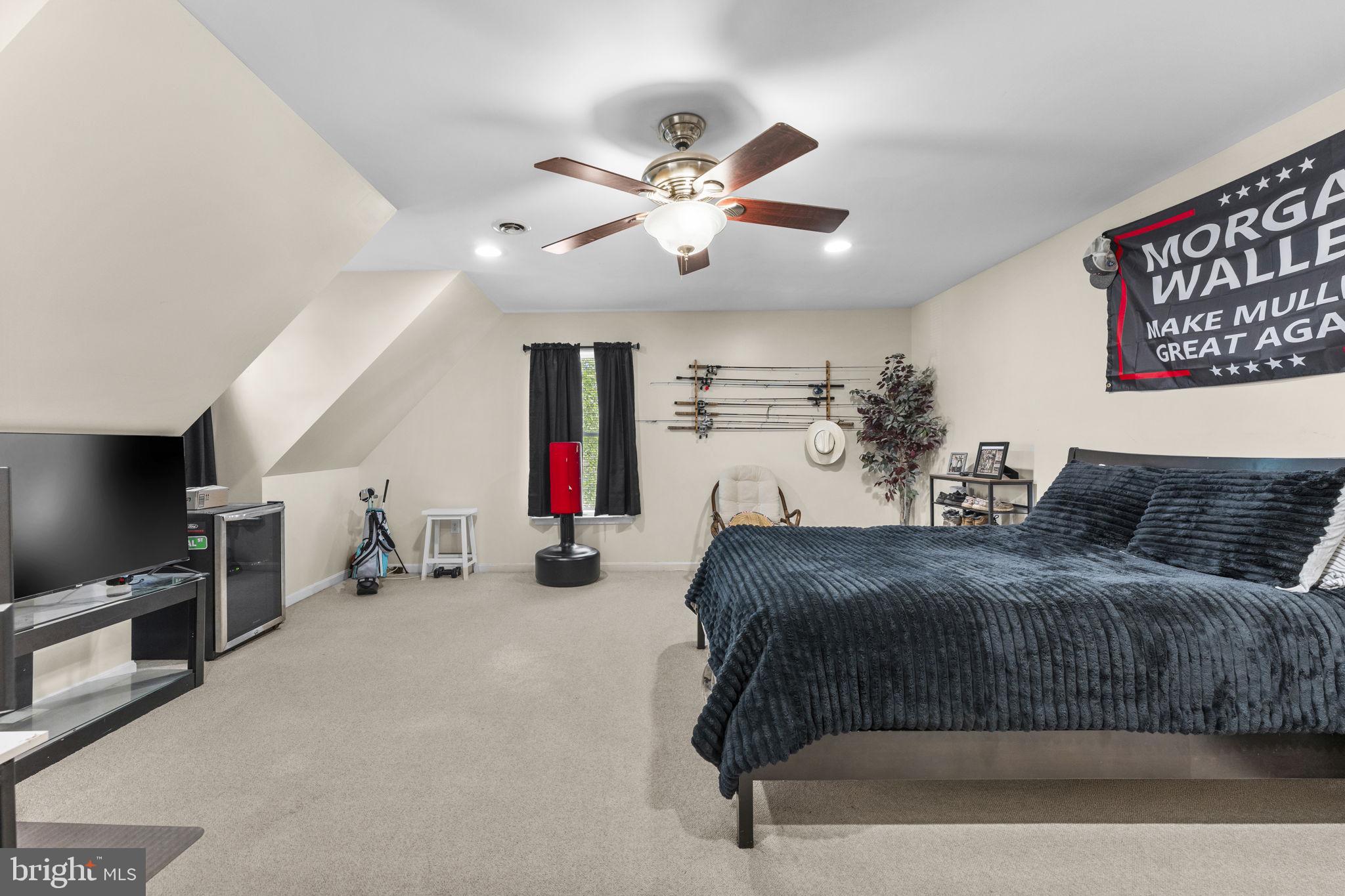 MEADFIELD - Residential