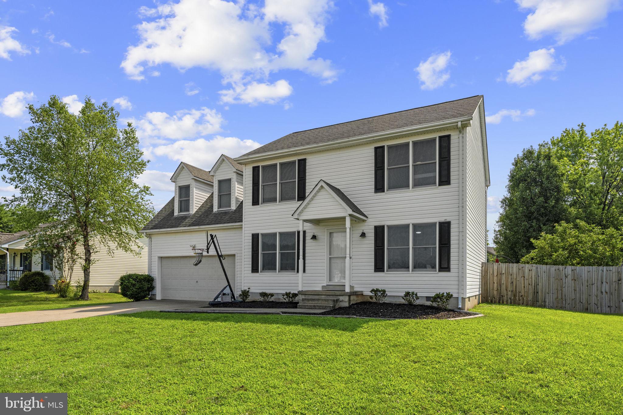 MEADFIELD - Residential