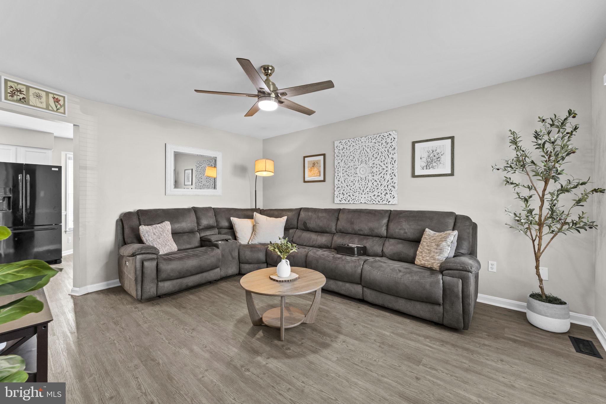 MEADFIELD - Residential