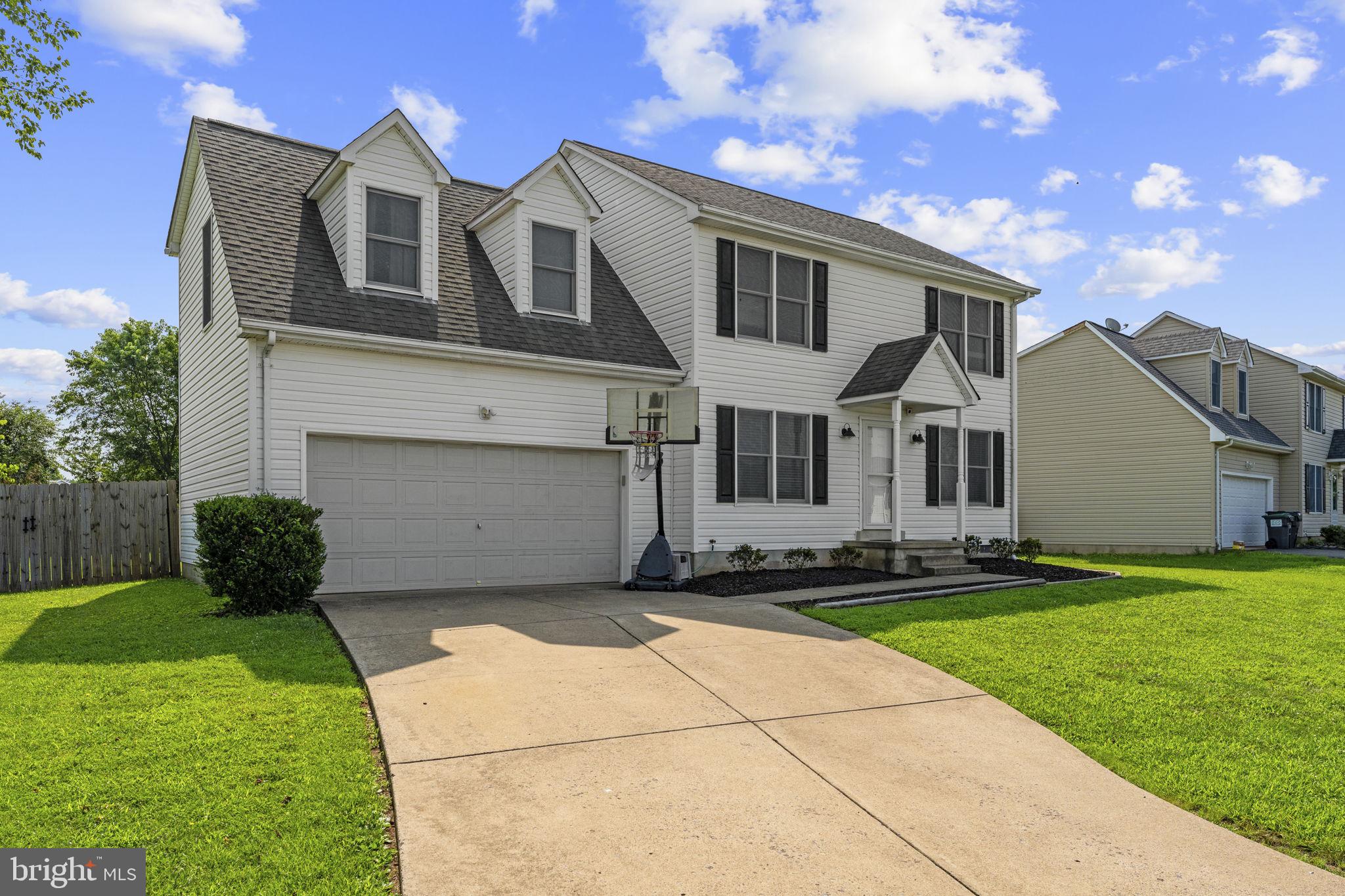 MEADFIELD - Residential