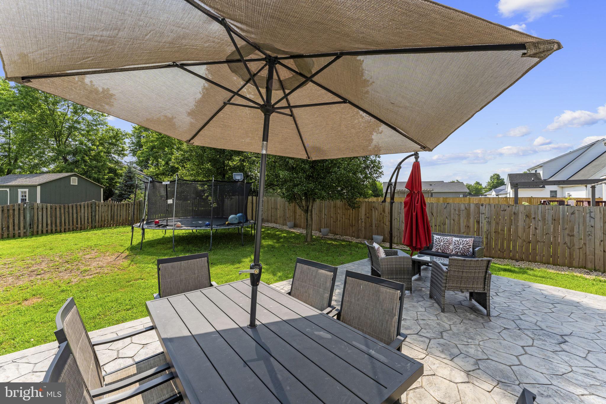 MEADFIELD - Residential