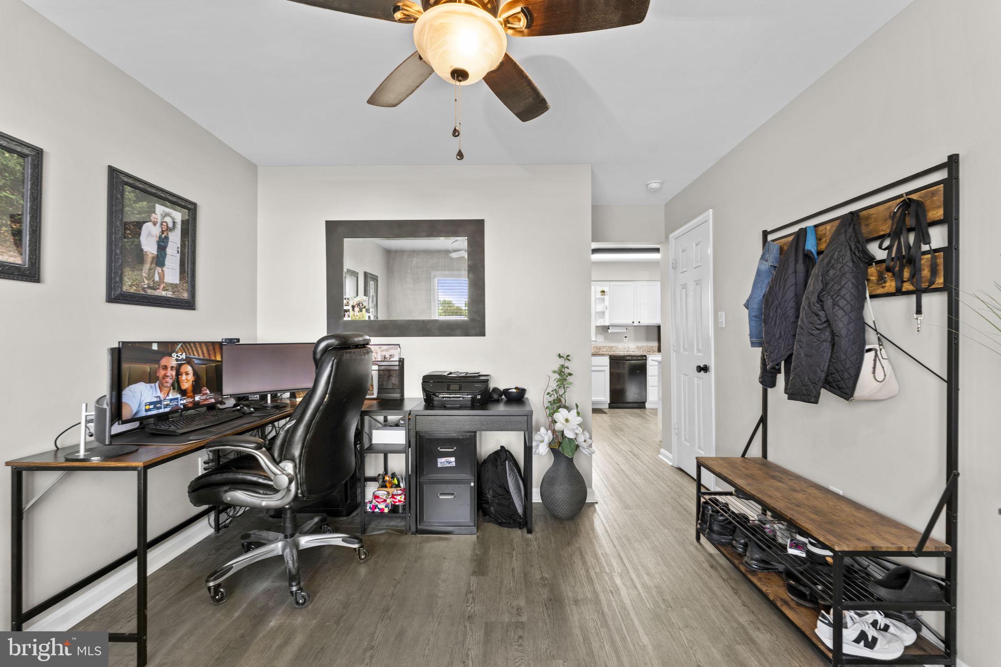 MEADFIELD - Residential