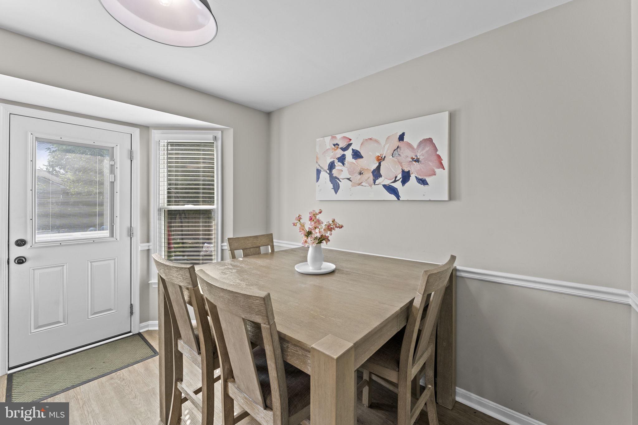 MEADFIELD - Residential