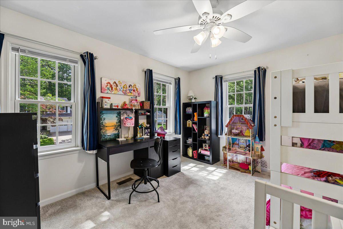 MONTCLAIR - Residential