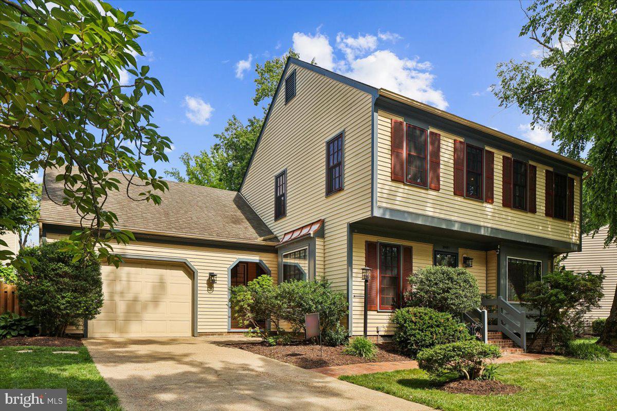 MONTCLAIR - Residential
