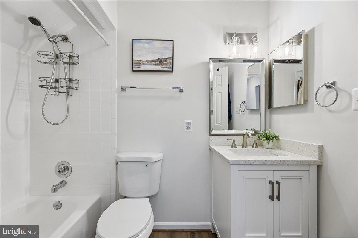 MONTCLAIR - Residential
