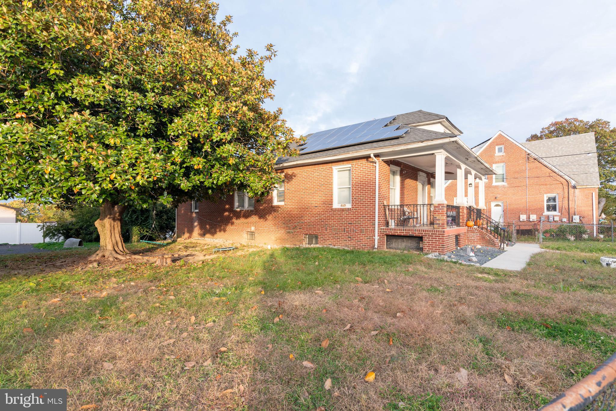 CORAL HILLS - Residential