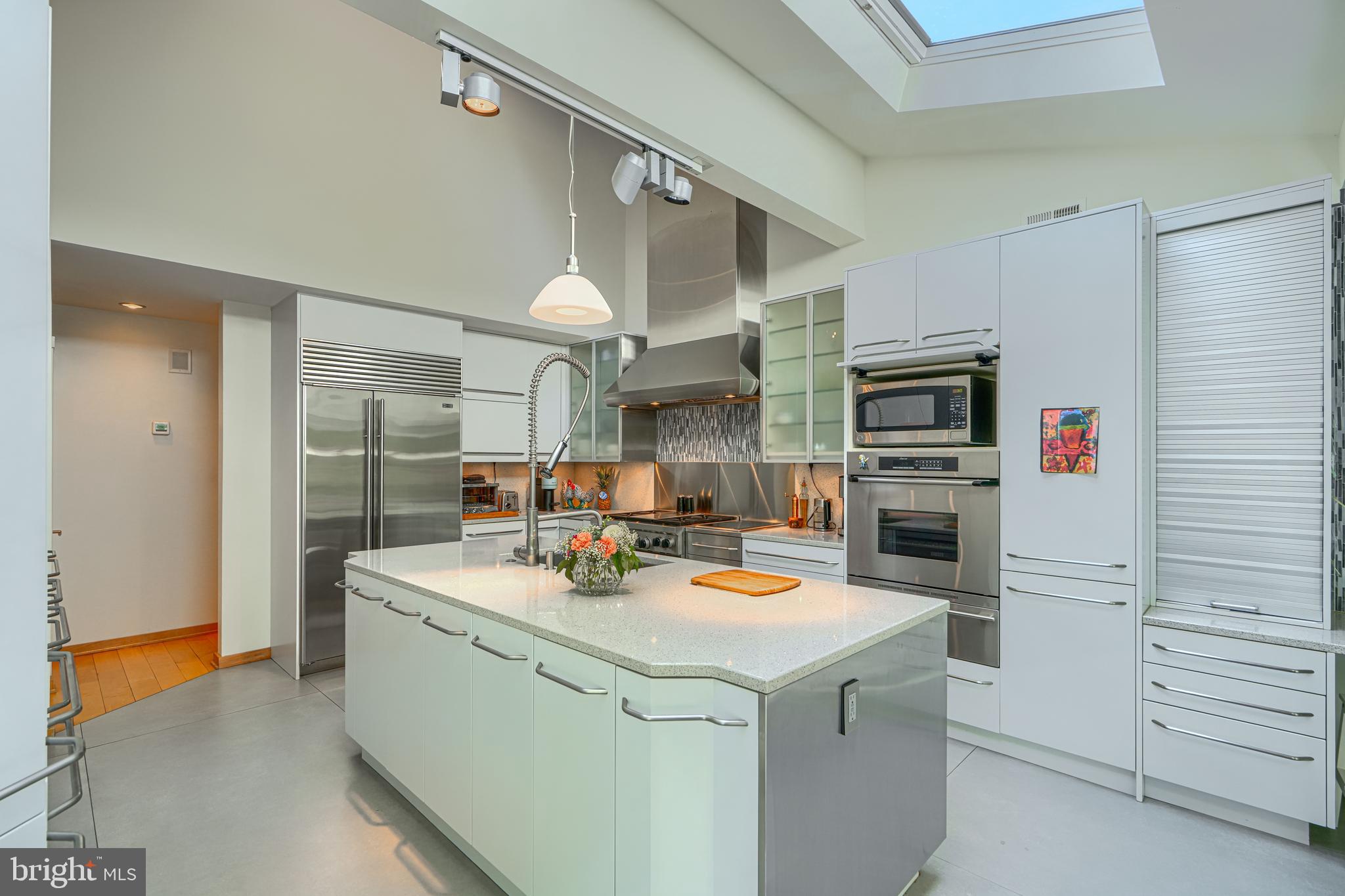ROCKLAND - Residential