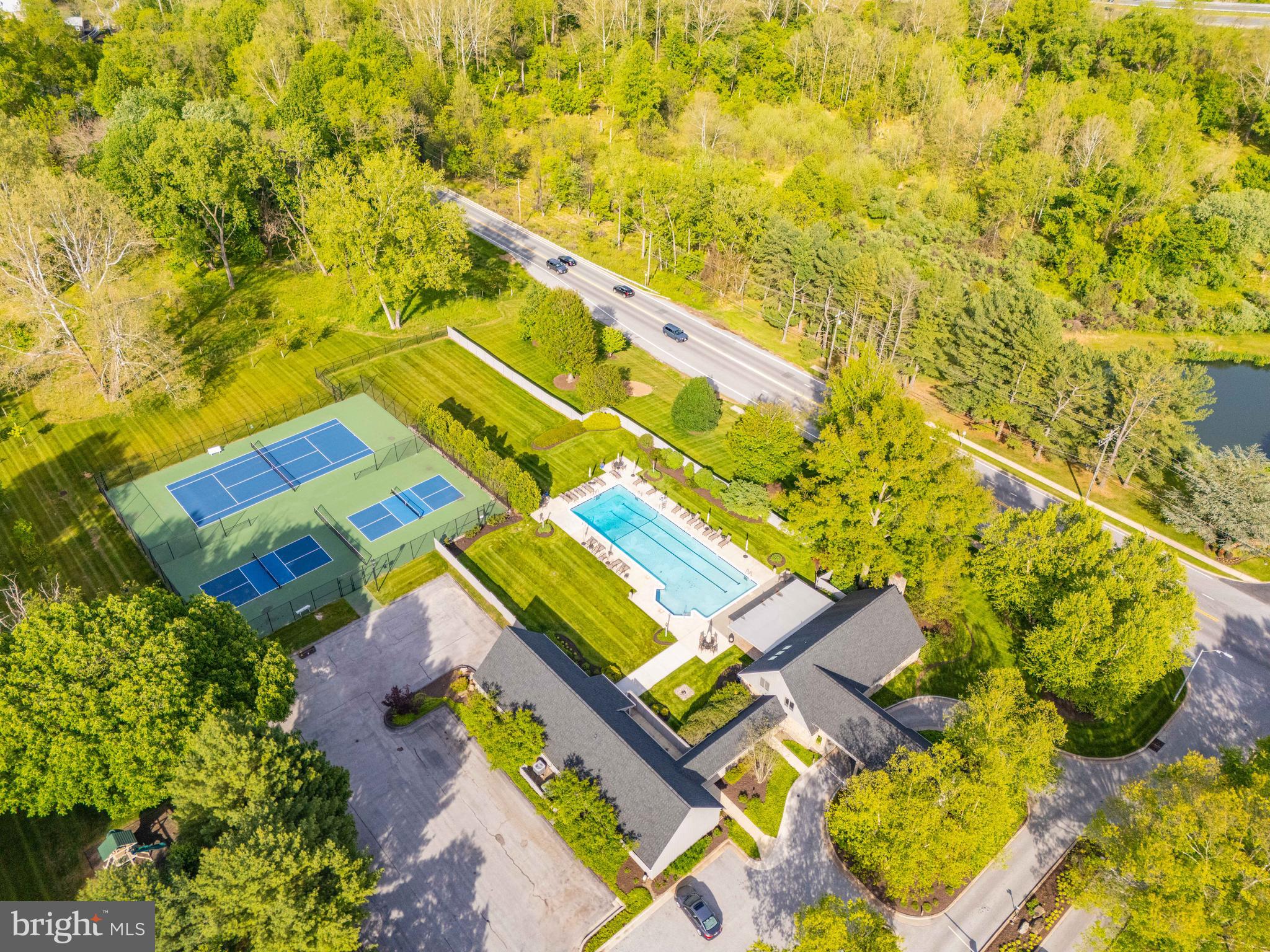 ROCKLAND - Residential