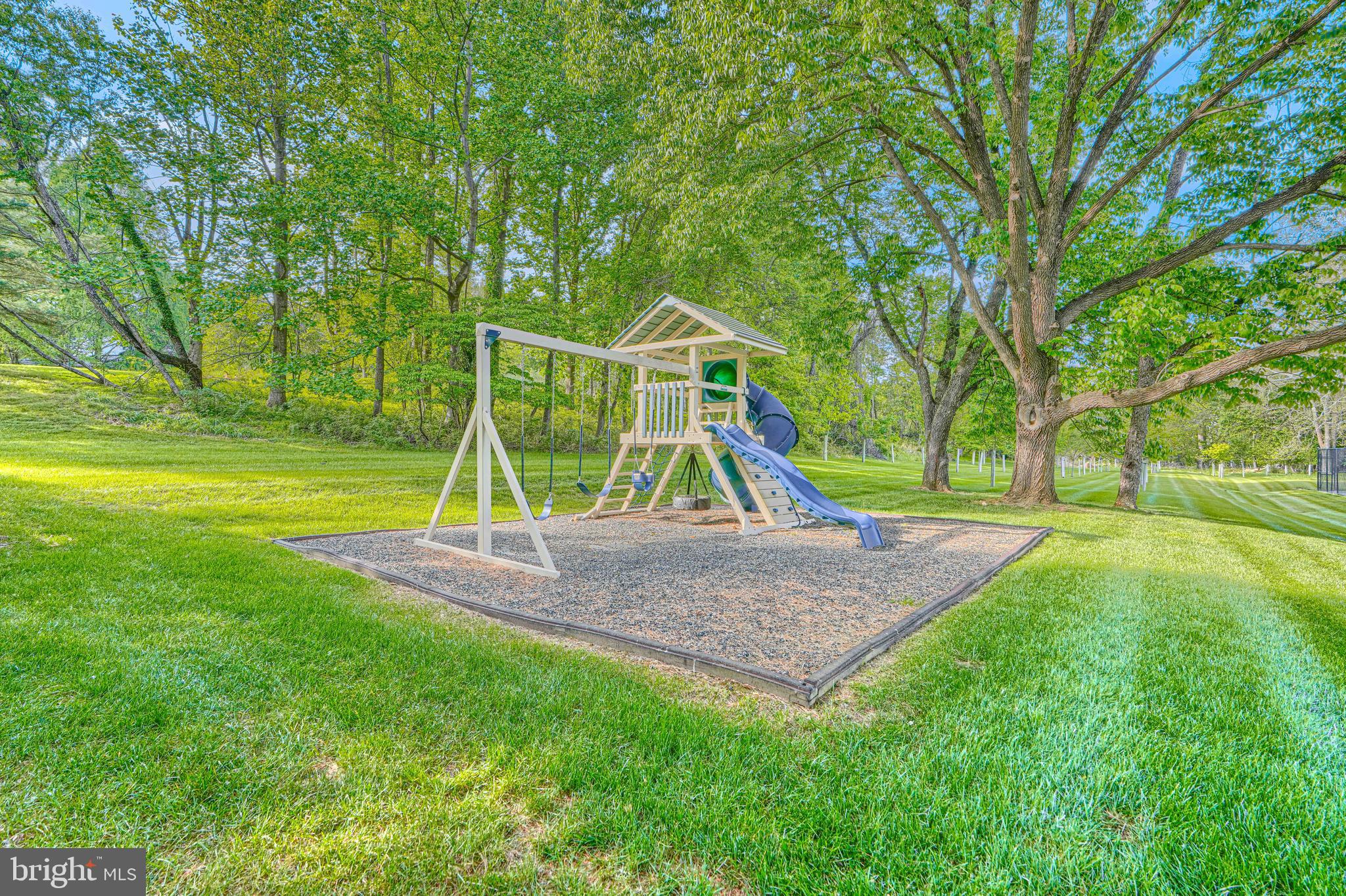 ROCKLAND - Residential