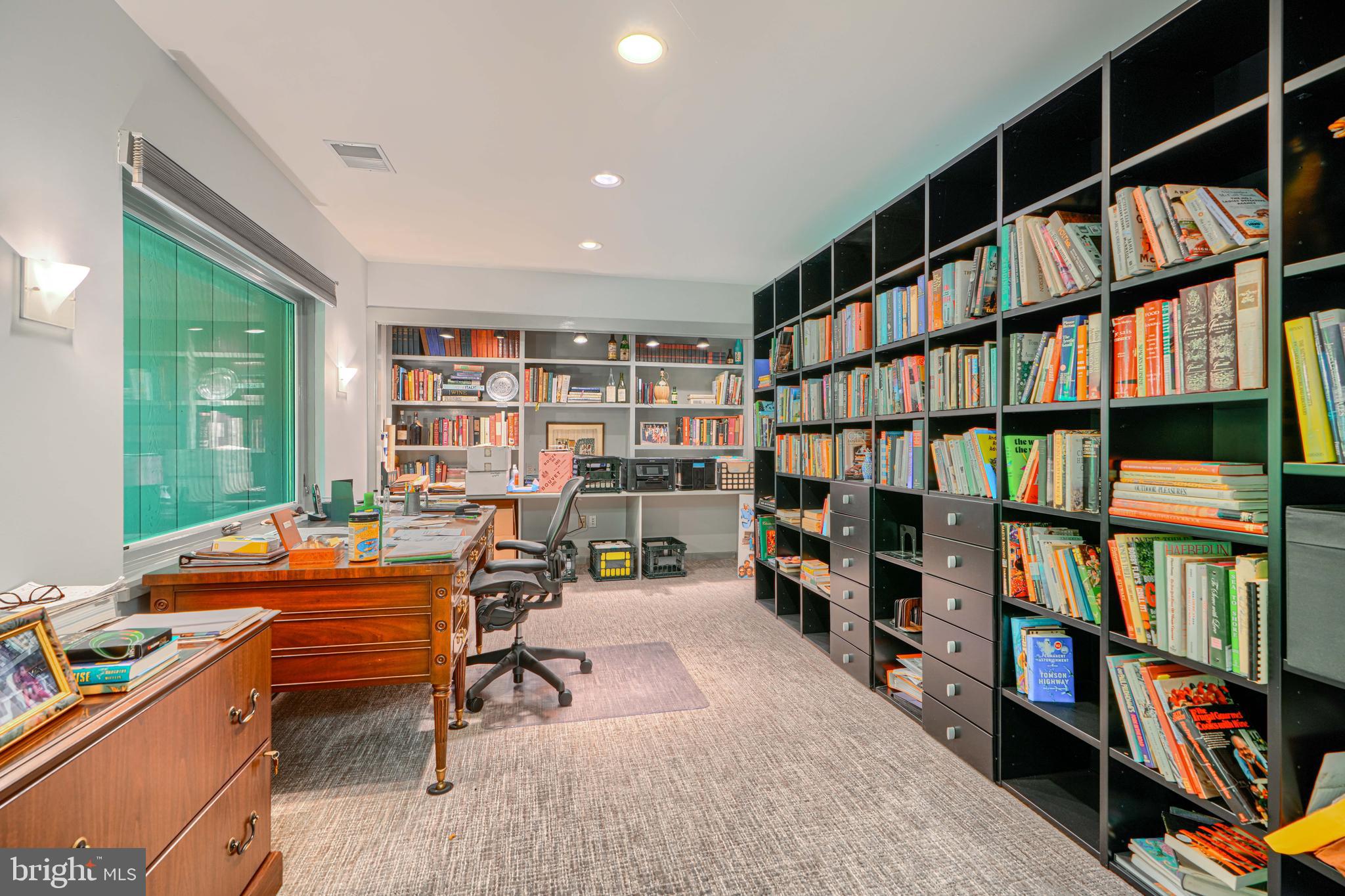 ROCKLAND - Residential