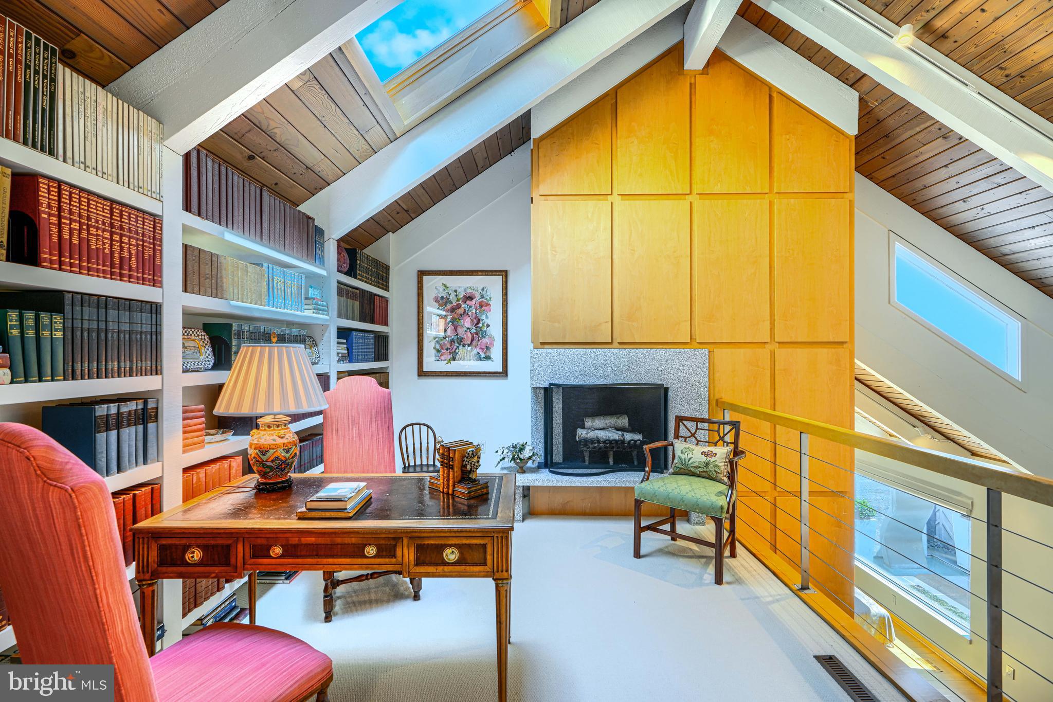 ROCKLAND - Residential