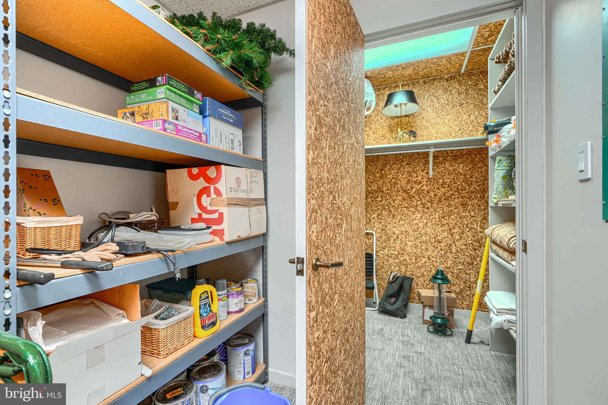 ROCKLAND - Residential