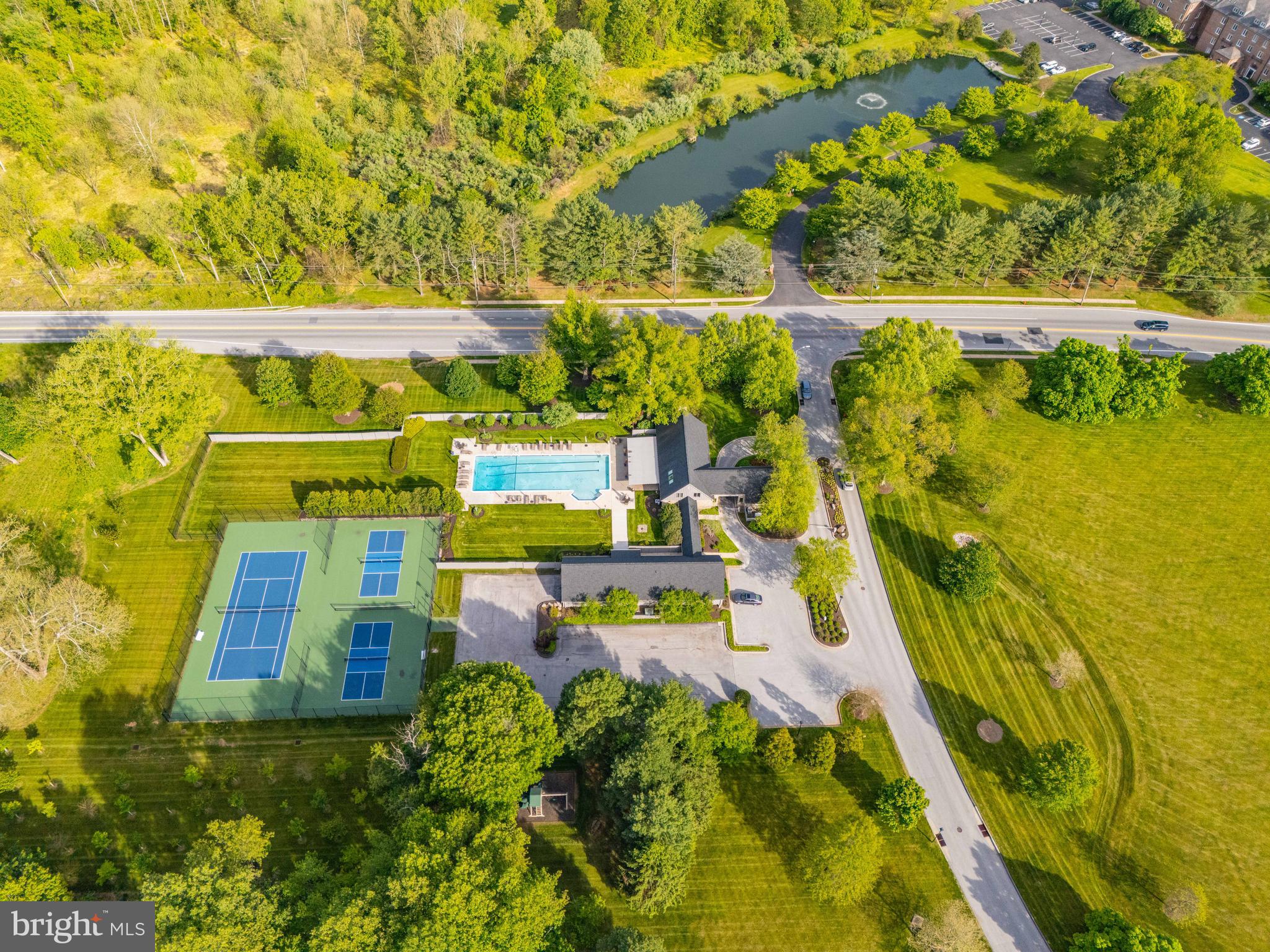 ROCKLAND - Residential